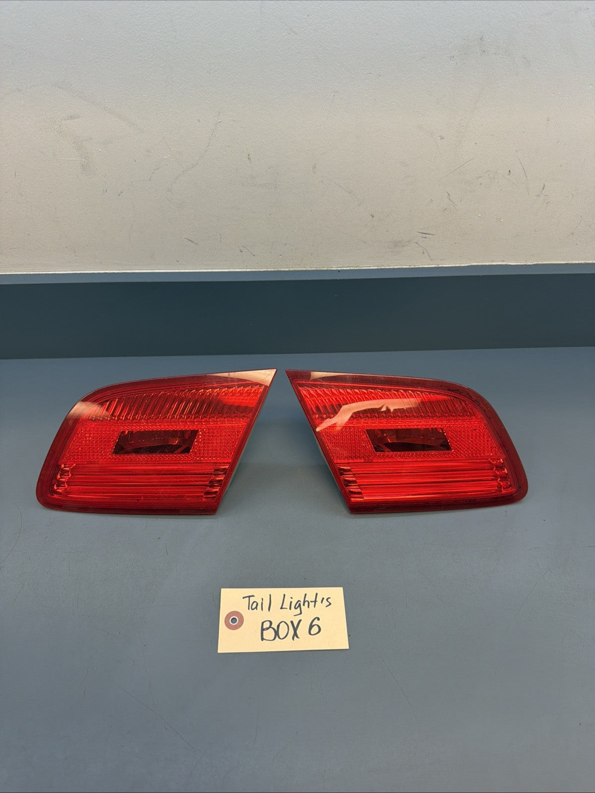 07-10 BMW E92 Coupe Pre Lci Left Inner & Right Inner Tail Lights 7162300 7162299