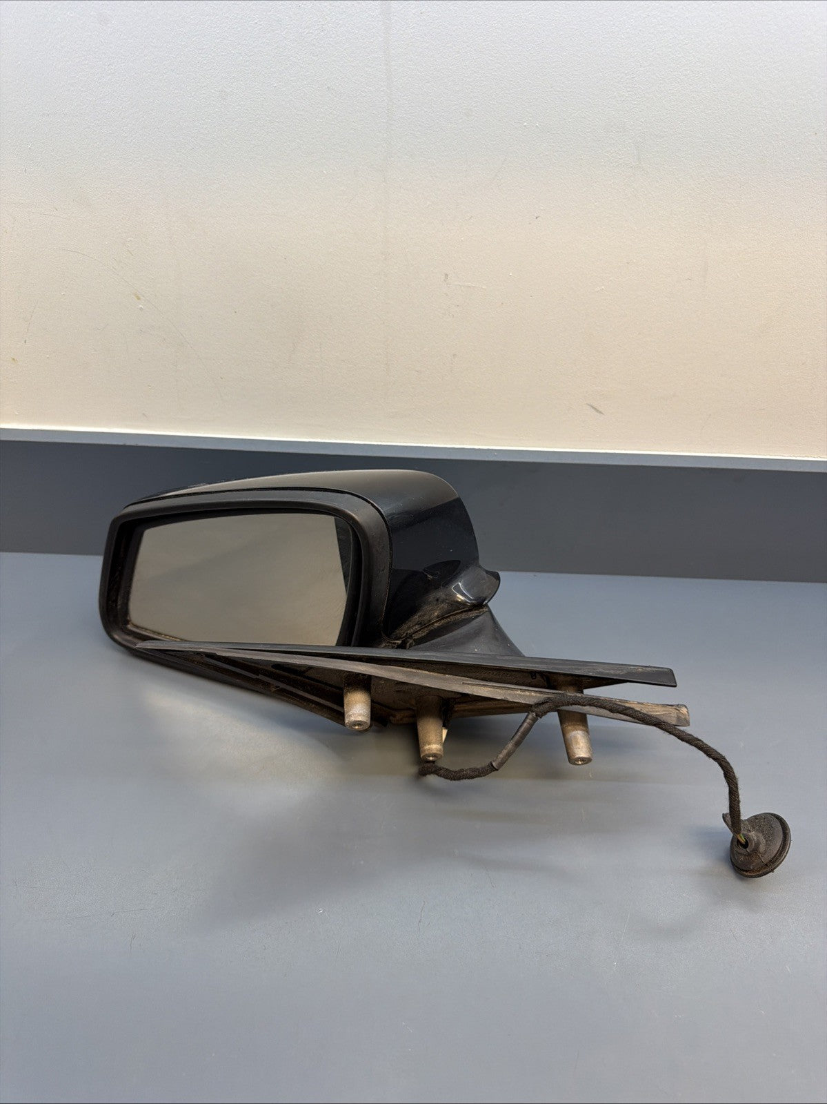 2008-2010 BMW E60 5 FRONT LEFT DRIVER SIDE MIRROR OUTSIDE 7203421 7208456 OEM