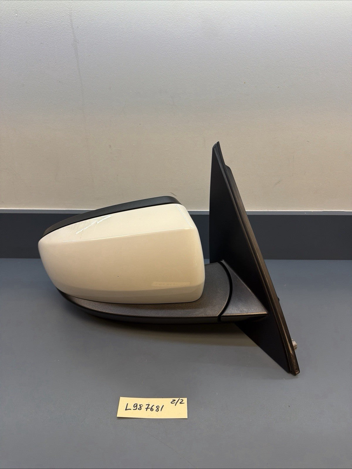 07-13 BMW X3 X5 X6 E70 RIGHT DOOR REAR VIEW MIRROR WHITE 7181175 OEM