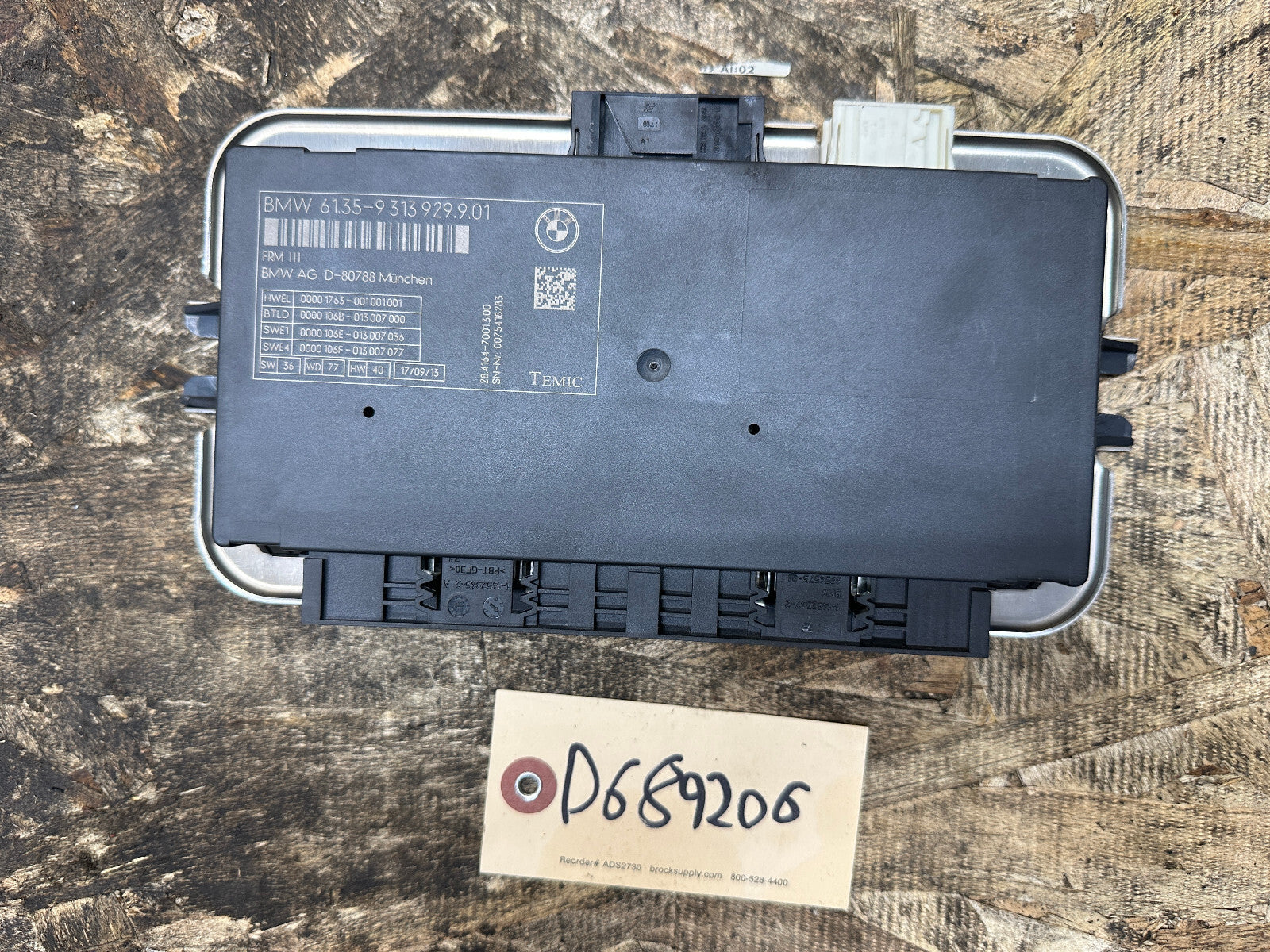 BMW 14-17 F10 5 SERIES FOOTWELL FRM LIGHTING CONTROL MODULE LED OEM 9313929