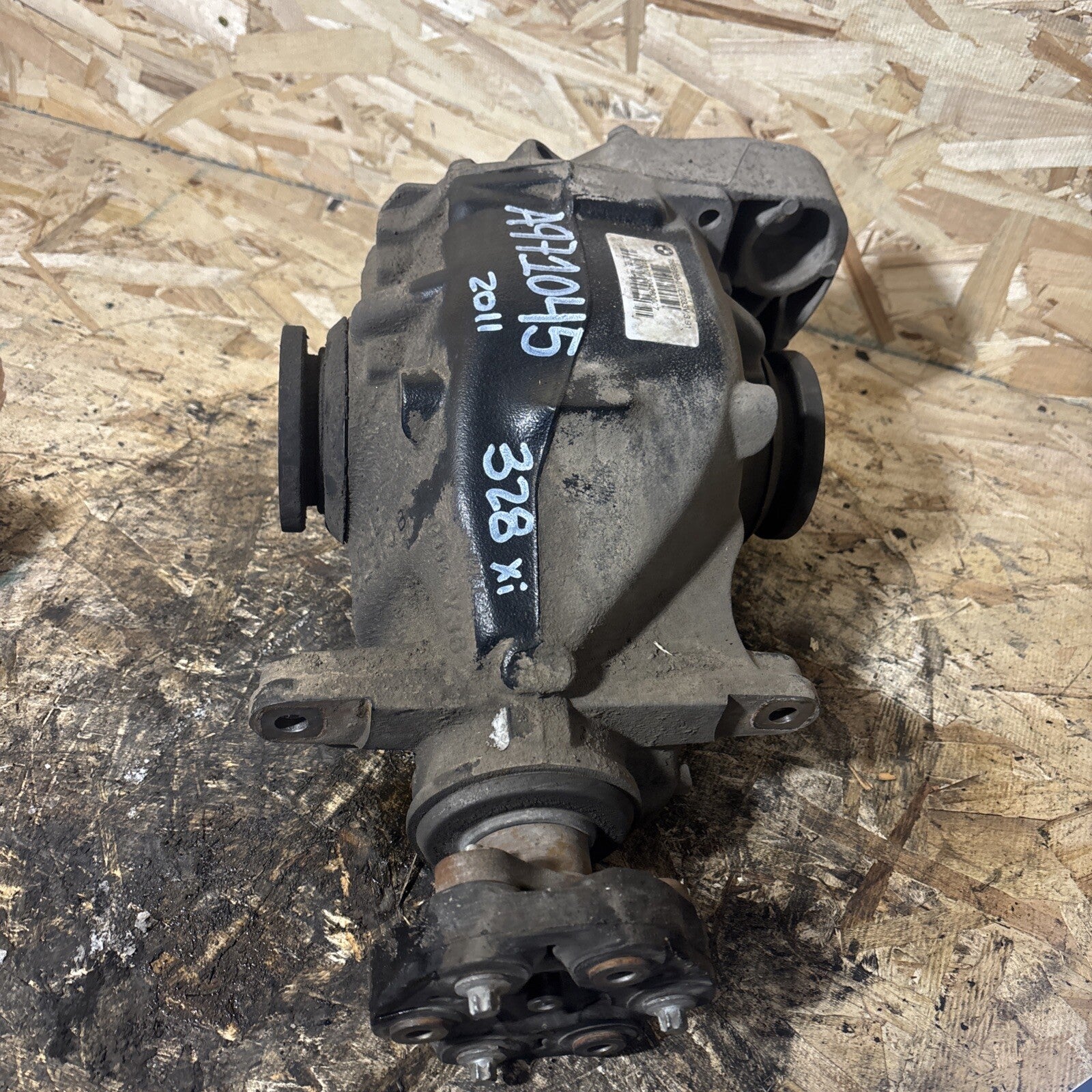 BMW E90 328 REAR DIFFERENTIAL 3 SERIES 3.91 FINAL DRIVE 7566189