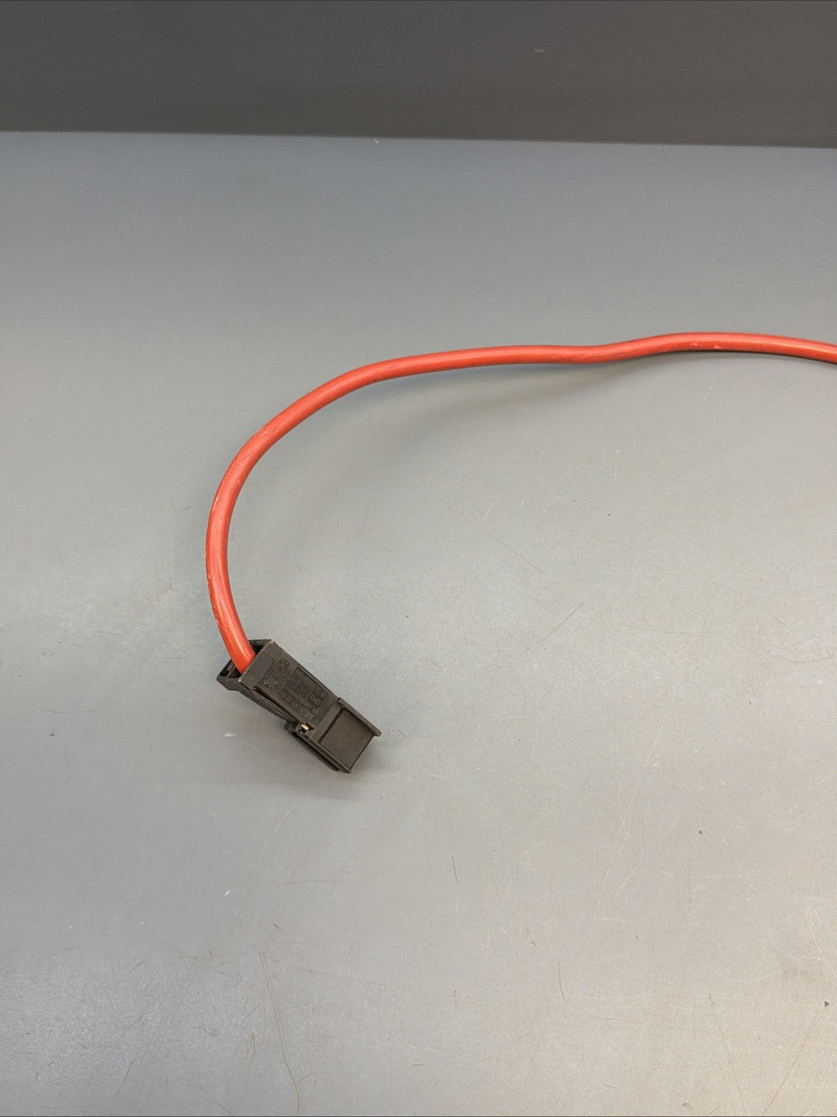 BMW 04-13 E90 3 SERIES POSITIVE BATTERY LEAD OEM 6938504