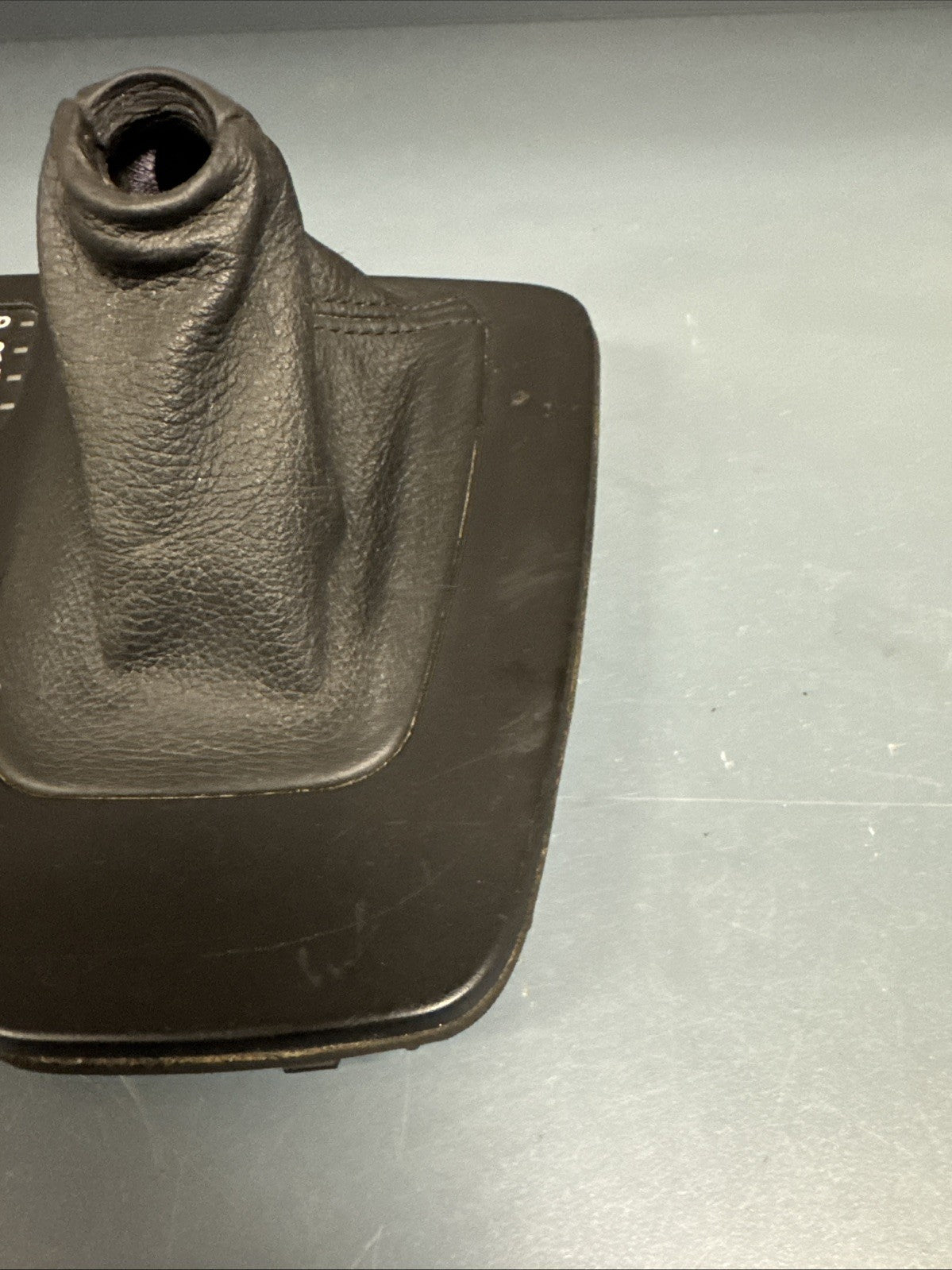 2007-2013 BMW E90 E92 E93 328i Automatic Gear Shifter Trim Bezel 7155643 Oem
