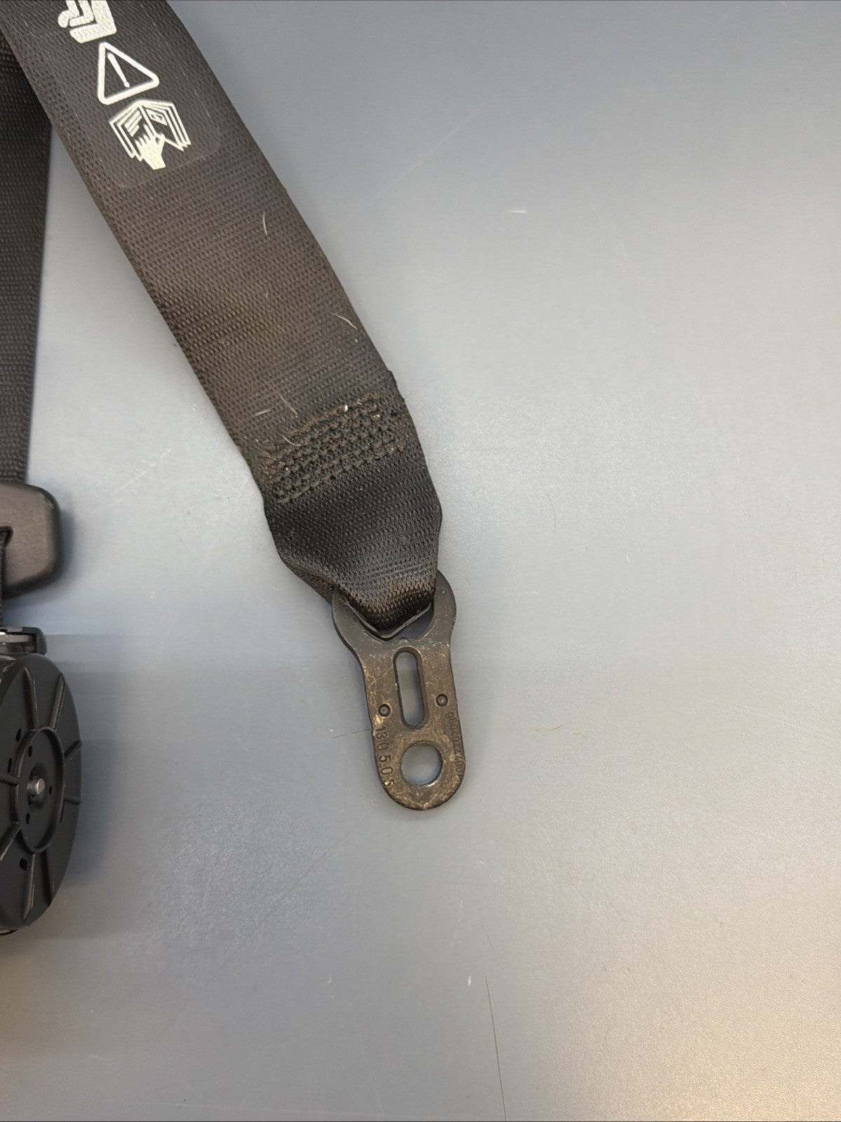 OEM Rear Right Or Left Seatbelt FOR 2012 2013 2014 2015 BMW X1 E84 608201000D