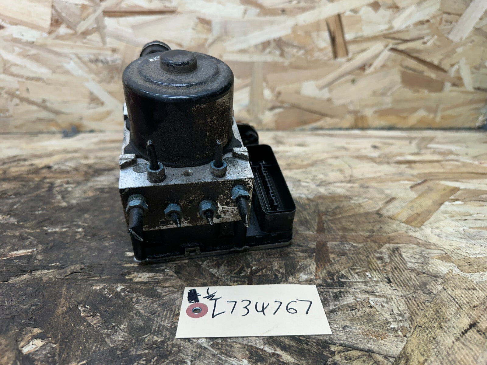 BMW 2011-2017 F25 X3 ABS PUMP + CONTROL MODULE OEM 6851087+6851086