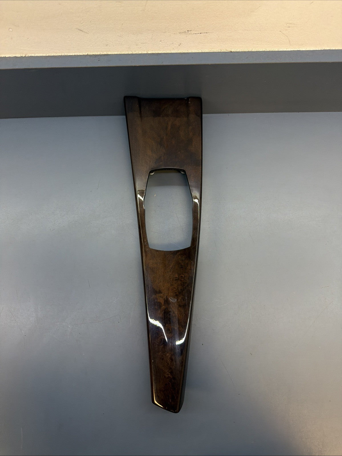 12-18 BMW F30 CENTER CONSOLE TRIM BEZEL PANEL COVER WOOD GRAIN 9232072 OEM