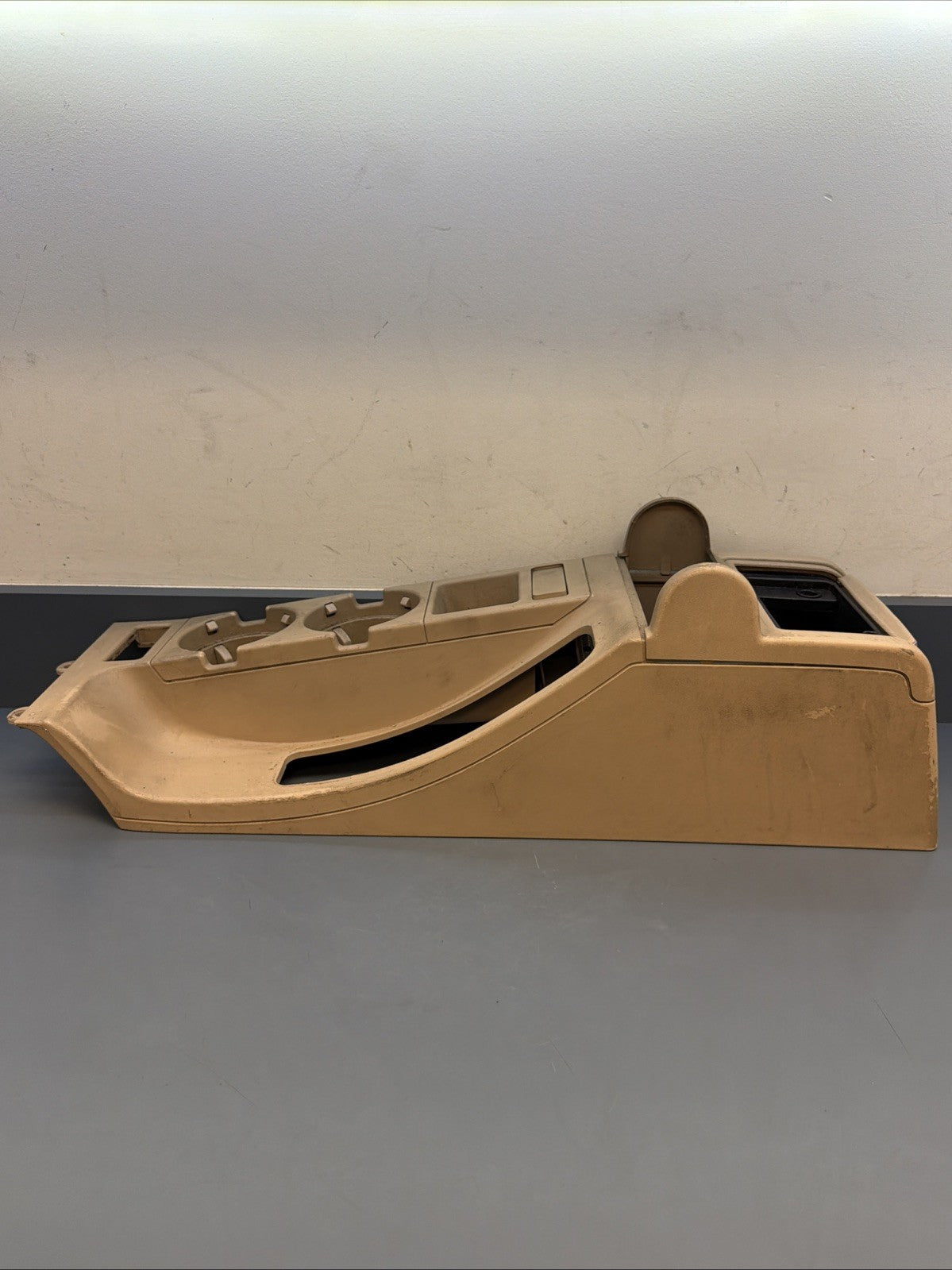 00-06 BMW E46 3-Series Center Console Cupholder Assembly BEIGE OEM 8213680 *READ