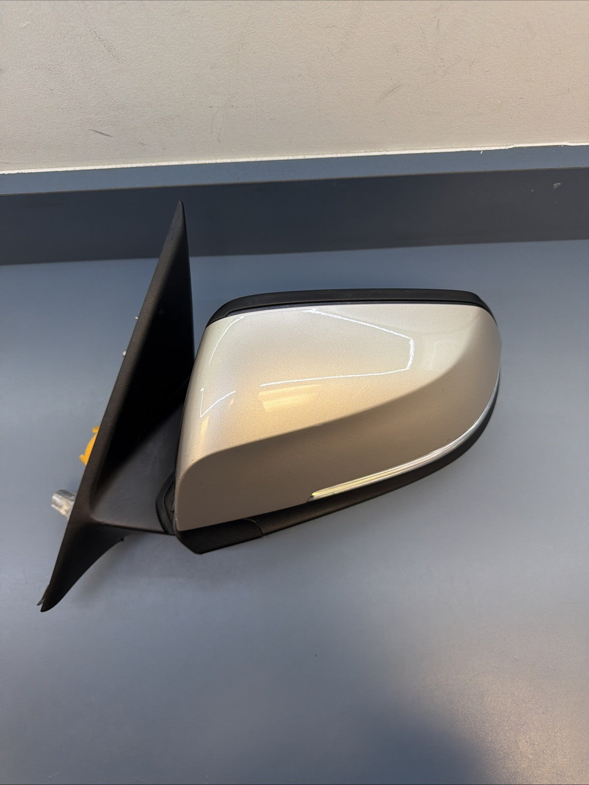 2012-2016 BMW 328i Driver Left Side Power F30 Door Mirror Grey E1021185 Oem