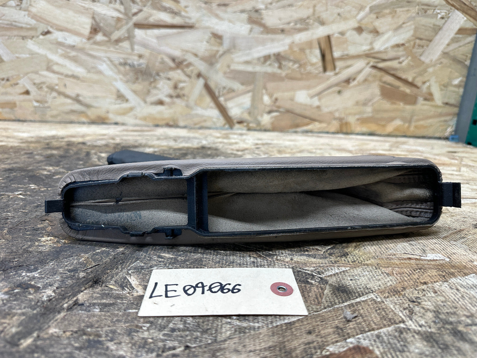 BMW 95-02 E36 E36/7 3 SERIES Z3 EMERGENCY/PARKING BRAKE BOOT+HANDEL BEIGE TRIM