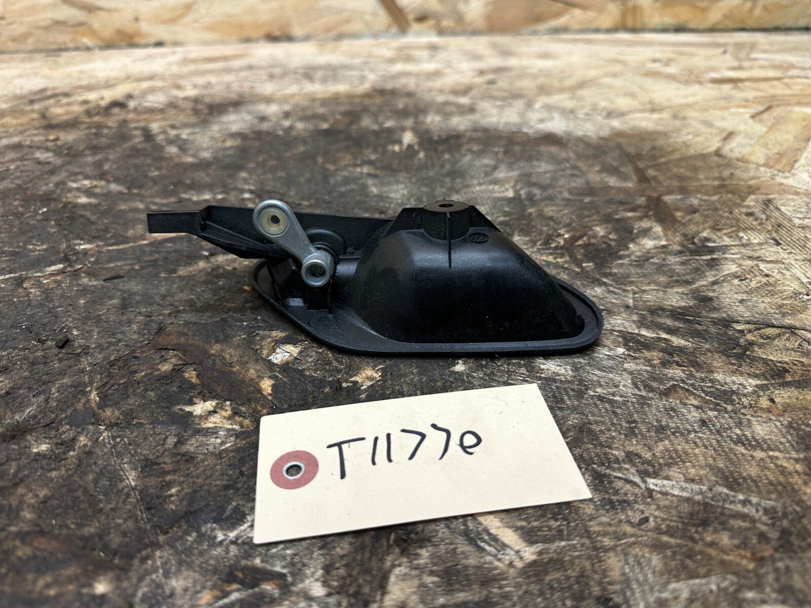 BMW 1995-1999 5/7 SERIES PRE LCI PASSANGER INTERIOR DOOR HANDEL 1PC OEM 8226049