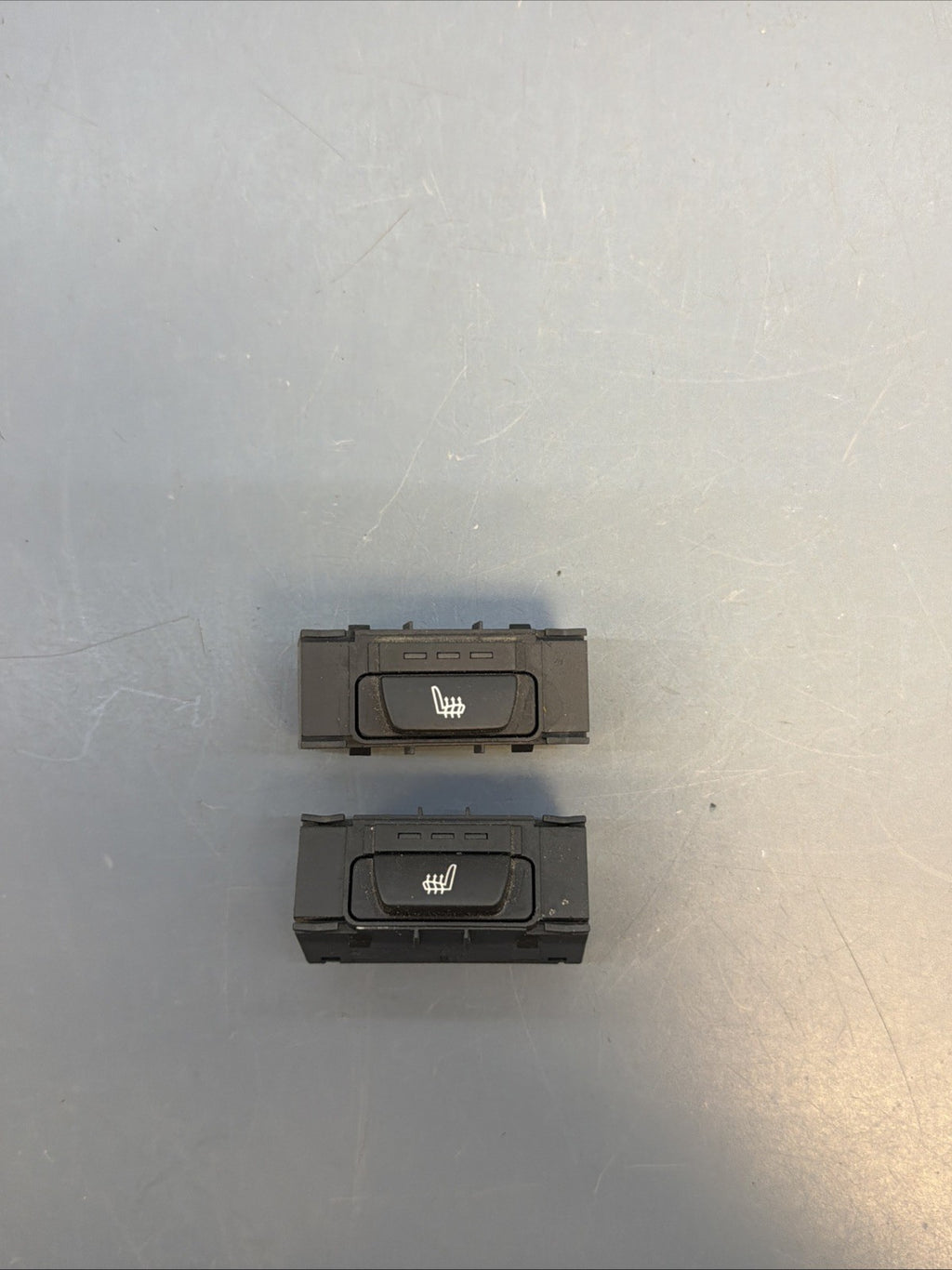 12-18 BMW 328i 335i 340i F30 F10 REAR HEATED SEAT SWITCH 9163292 OEM