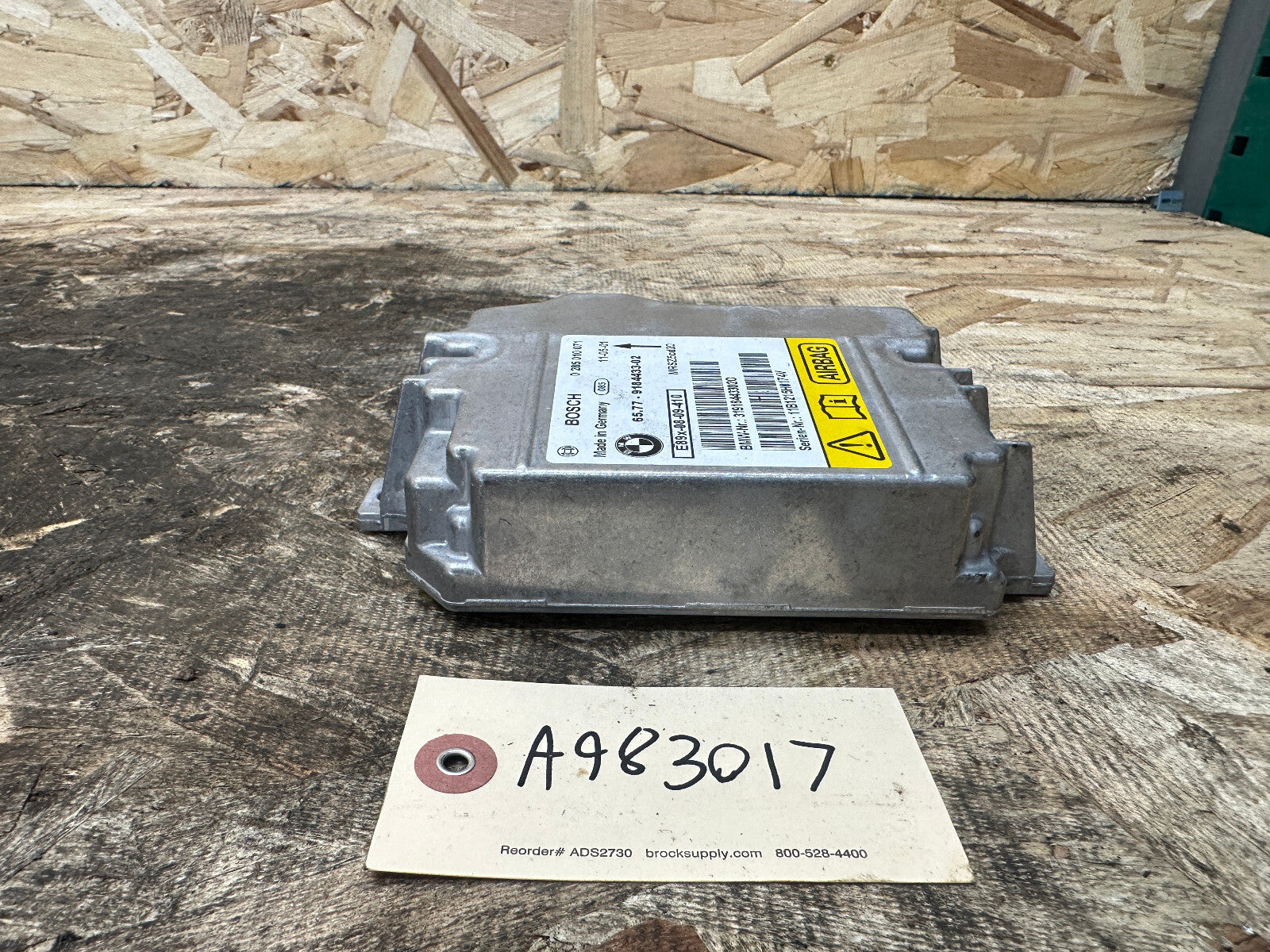 BMW 2004-2013 E82 E90 1/3 SERIES SAFTEY SRS CRASH SENSOR/CONTROL MODULE 9184433