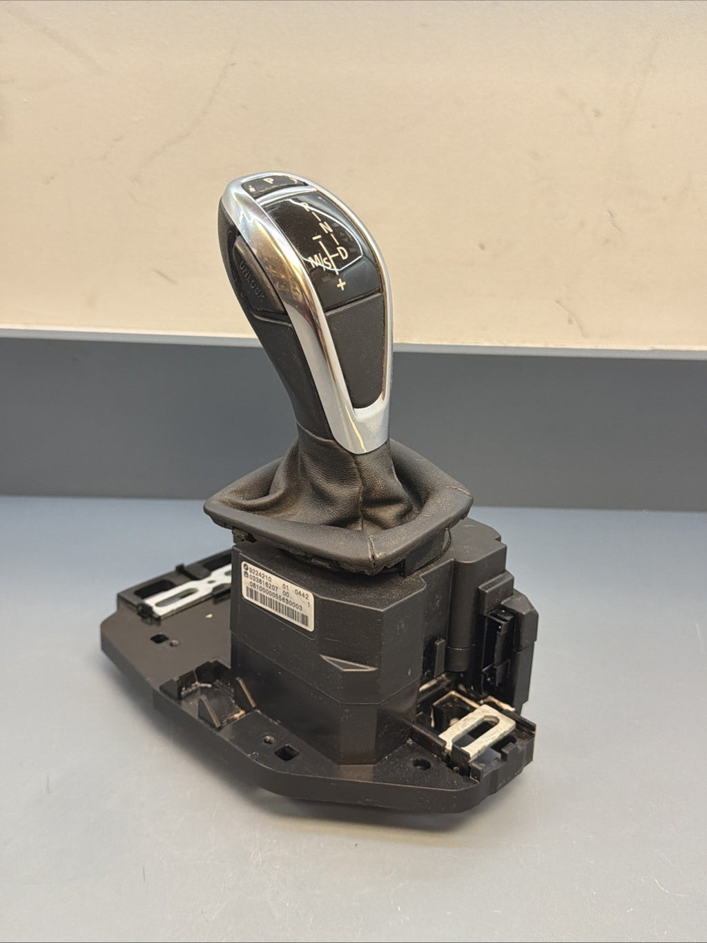 2008-2010 BMW LCI E60 E63 E64 Automatic Sport Shifter Assembly 9224210