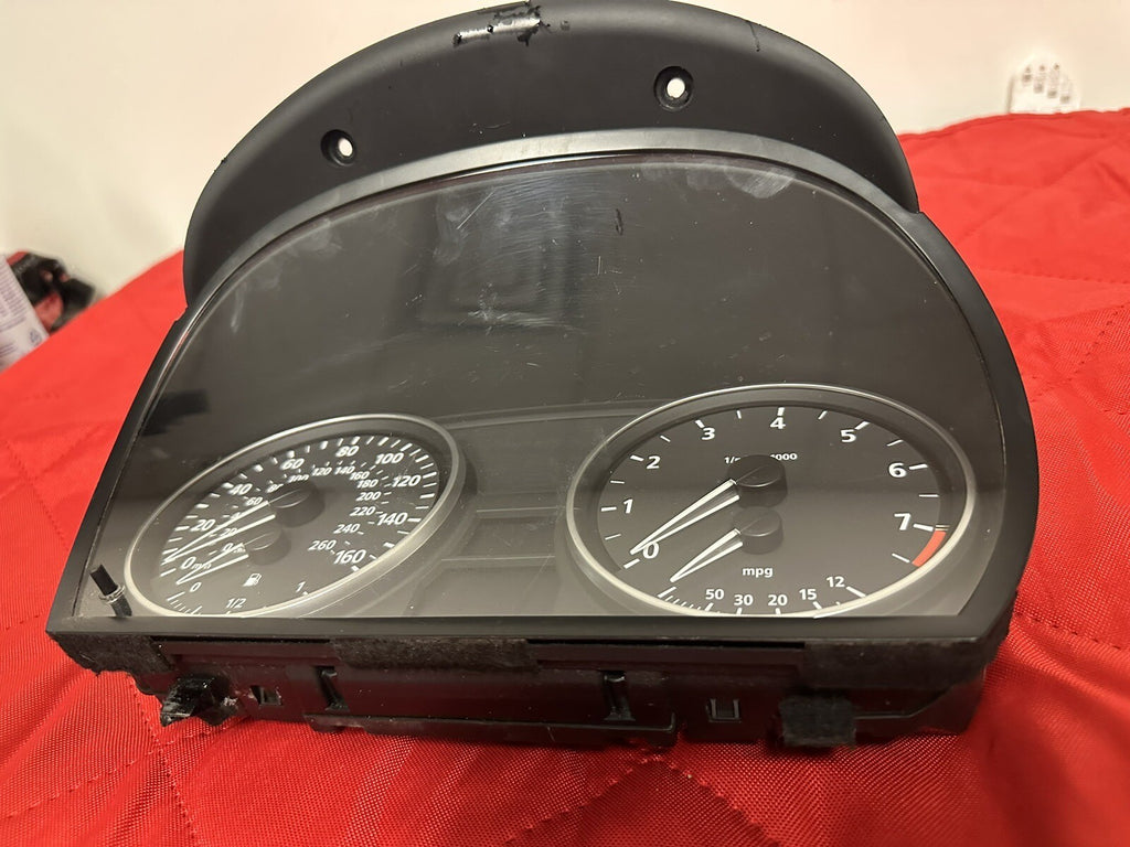 06-08 BMW 325I E90 E92 E93 SPEEDOMETER INSTRUMENT CLUSTER OEM 186K 9110213