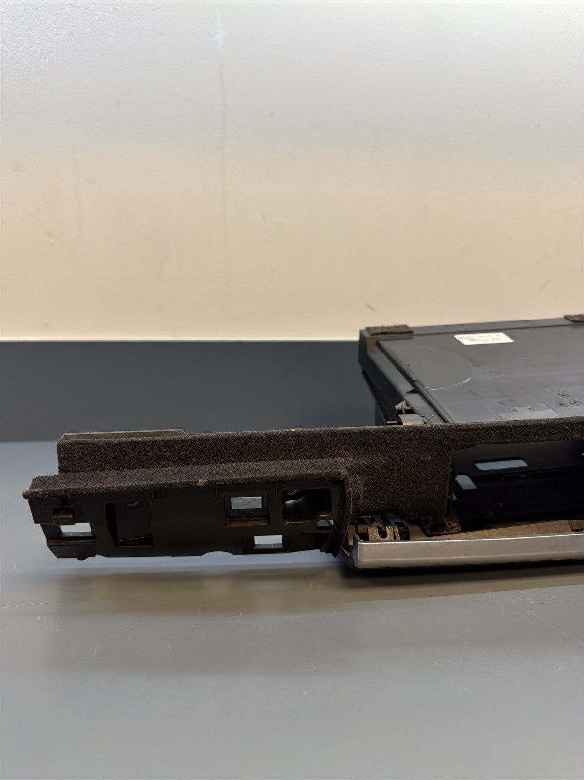 09-15 BMW 740Li 750i Front Center Console Ash Tray Compartment 9182502 Oem