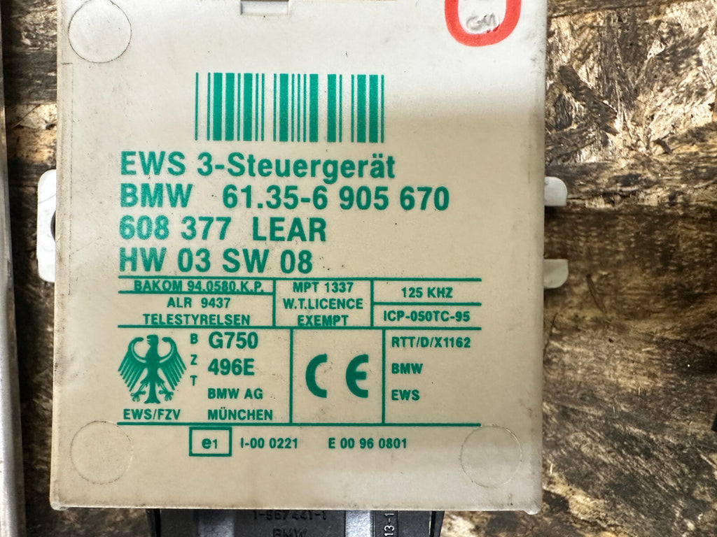 BMW 97-06 E46 325xi M54 ECU/DME+CAS IMMOBILIZER+KEY MS43 7528050+6905670