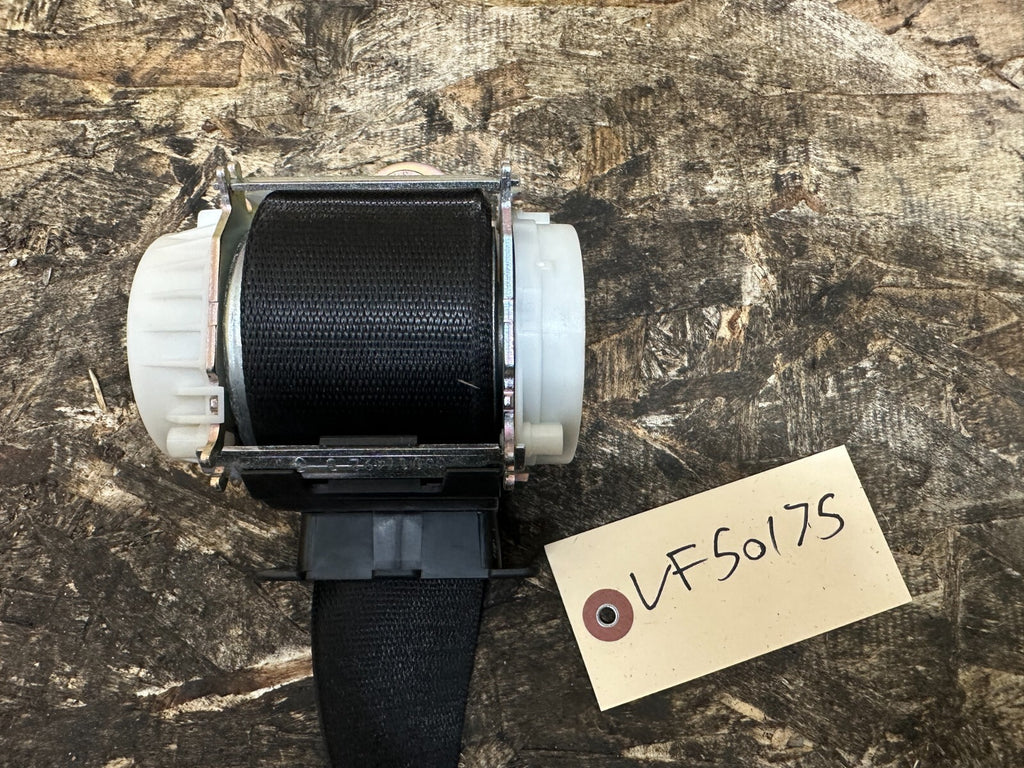BMW 2006-2012 E90 PASSENGER SIDE SEATBELT RETRACTOR ASSEMBLY BLACK OEM 33017492