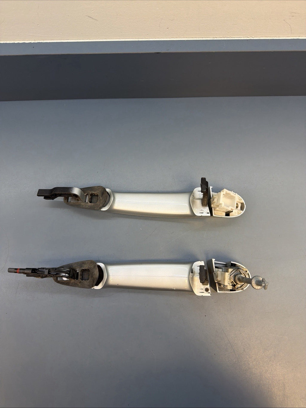 BMW F20 F30 F31 Front Right & Left Keyless Door Exterior Handles 7289409 7289410