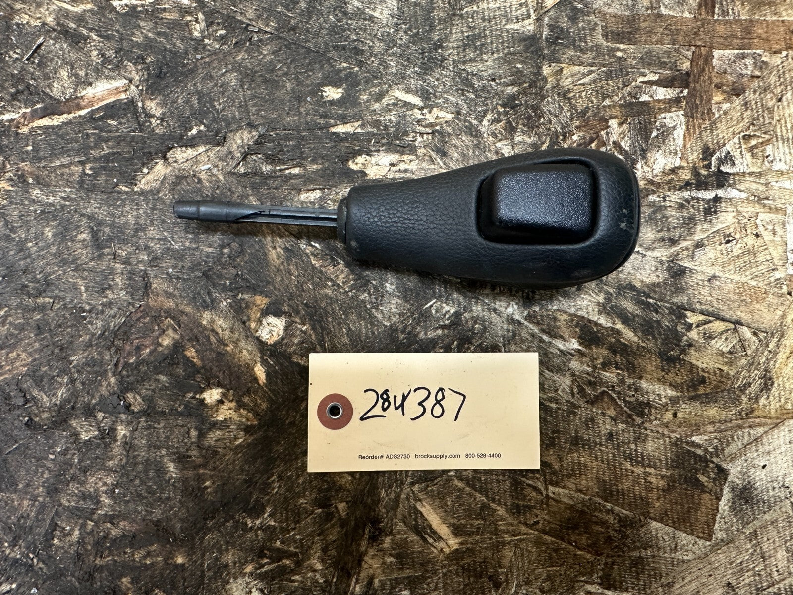 BMW 2006-2013 E90 3 SERIES AT SHIFT BOOT BLACK W SHIFT KNOB OEM 7155643