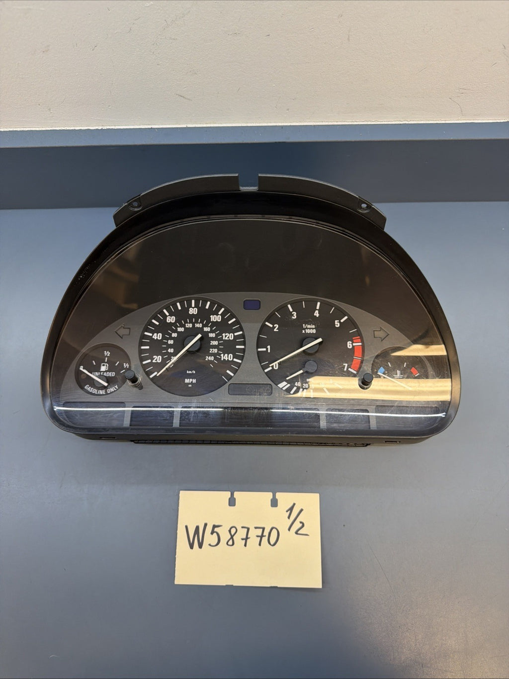 BMW E39 525i 530i 540i Instrument Cluster Speedometer OEM 8376716 194K