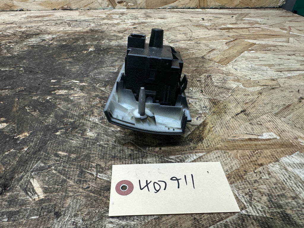 BMW 2006-2012 E90 HEADLIGHT FOGLIGHT CONTROL PANEL MODULE BLACK OEM 9169410