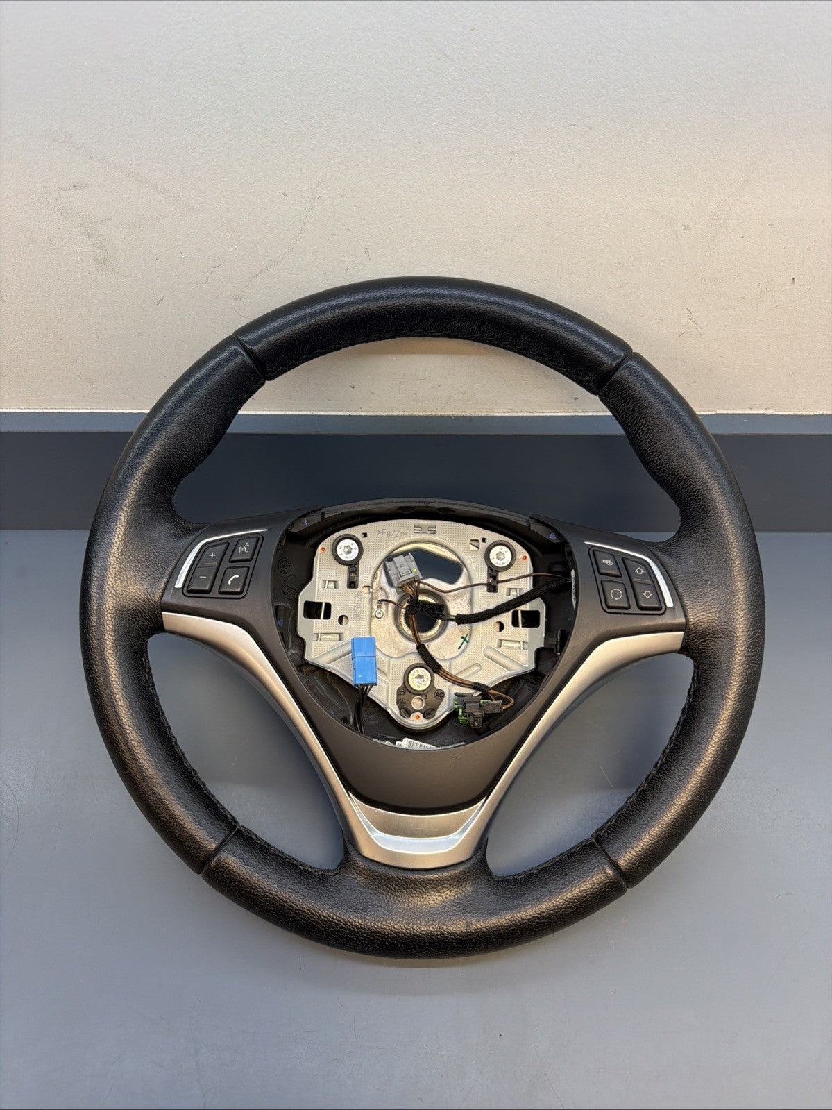 07-13 BMW X1 E84 Sport Steering Wheel Heated Leather W/O Paddles LCI OEM 6853133