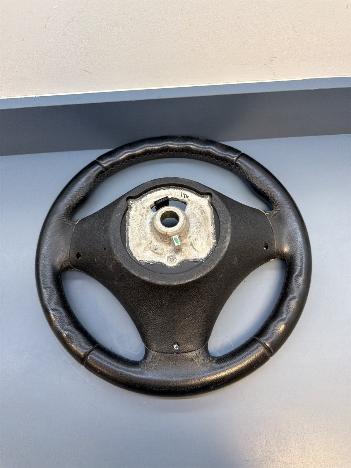 06-13 BMW E90 E91 E92 E93 Steering Wheel 325I 328I 330I 335I OEM SPORT