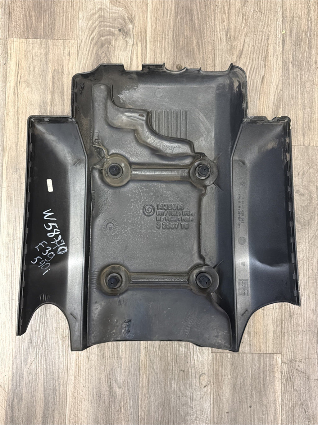 1997-1998 Bmw 540I Engine Cover Top Plastic Shield Oem 4.4L 11611435012