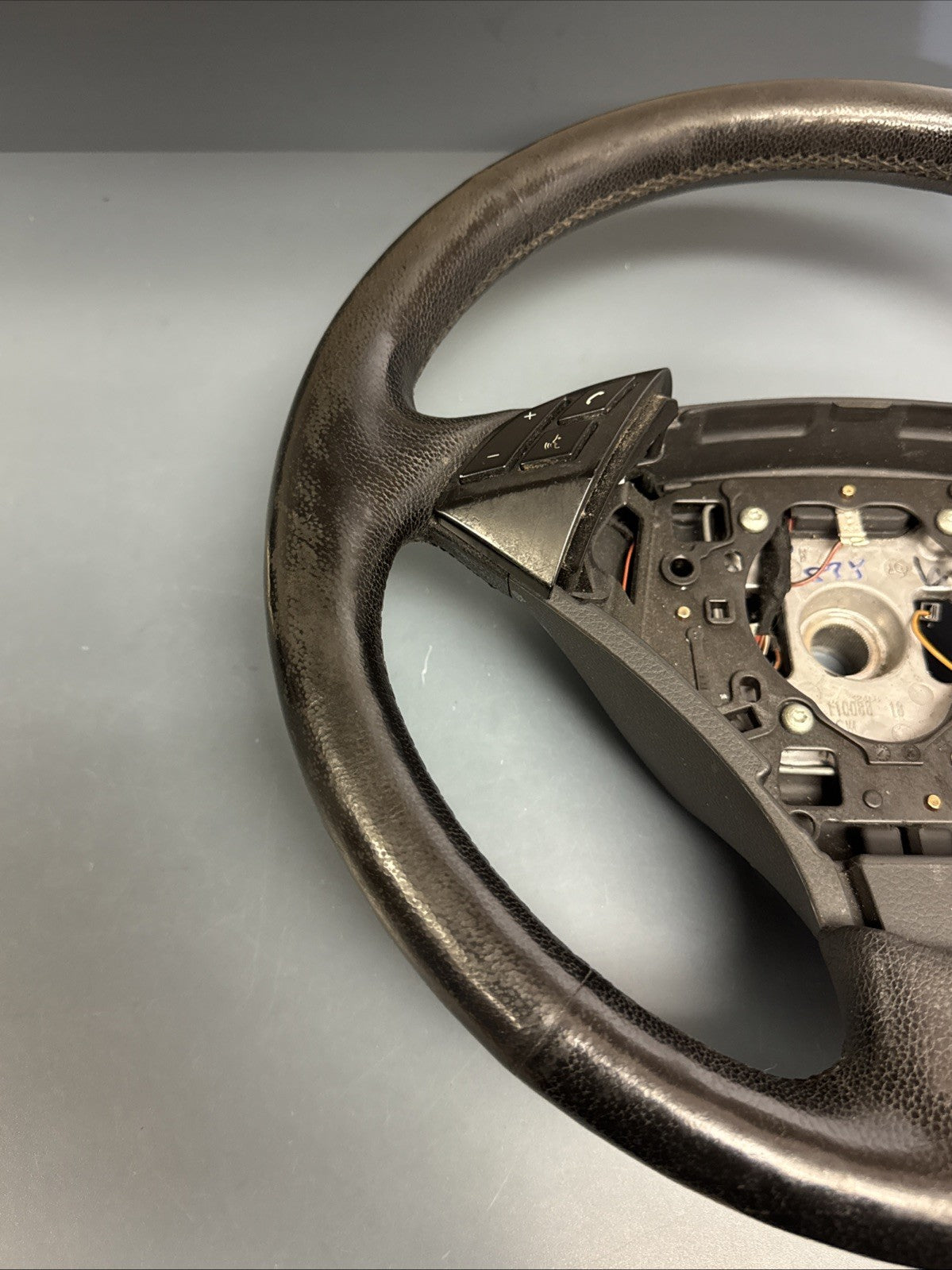 04-10 BMW E60 E61 528i 535i 545i 550i 3 SPOKE STEERING WHEEL OEM (For: BMW)