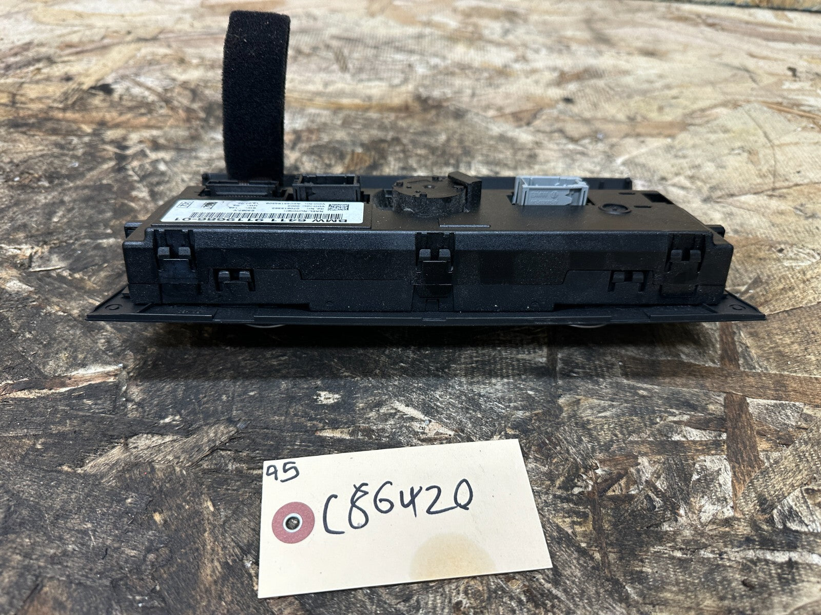 BMW 06-12 E90 CENTER CONSOLE AC HEATER CLIMATE CONTROL HEATED SEATS OEM 9119686