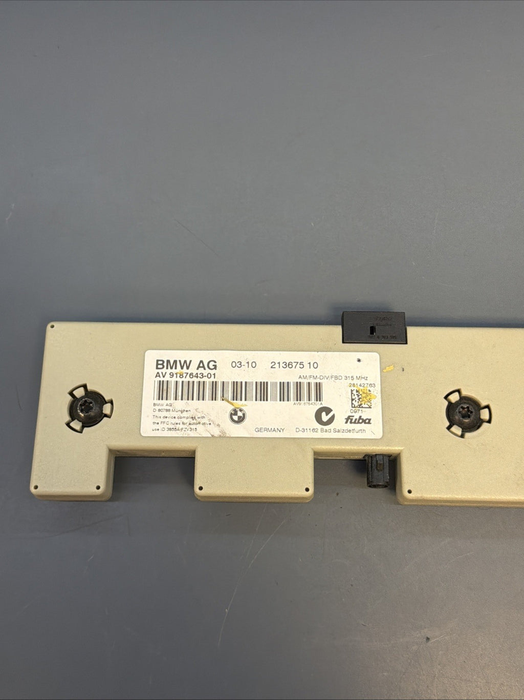 2008 - 2013 BMW E92 E90 E93 M3 Radio Antenna Amplifier Module 9187643-01 OEM