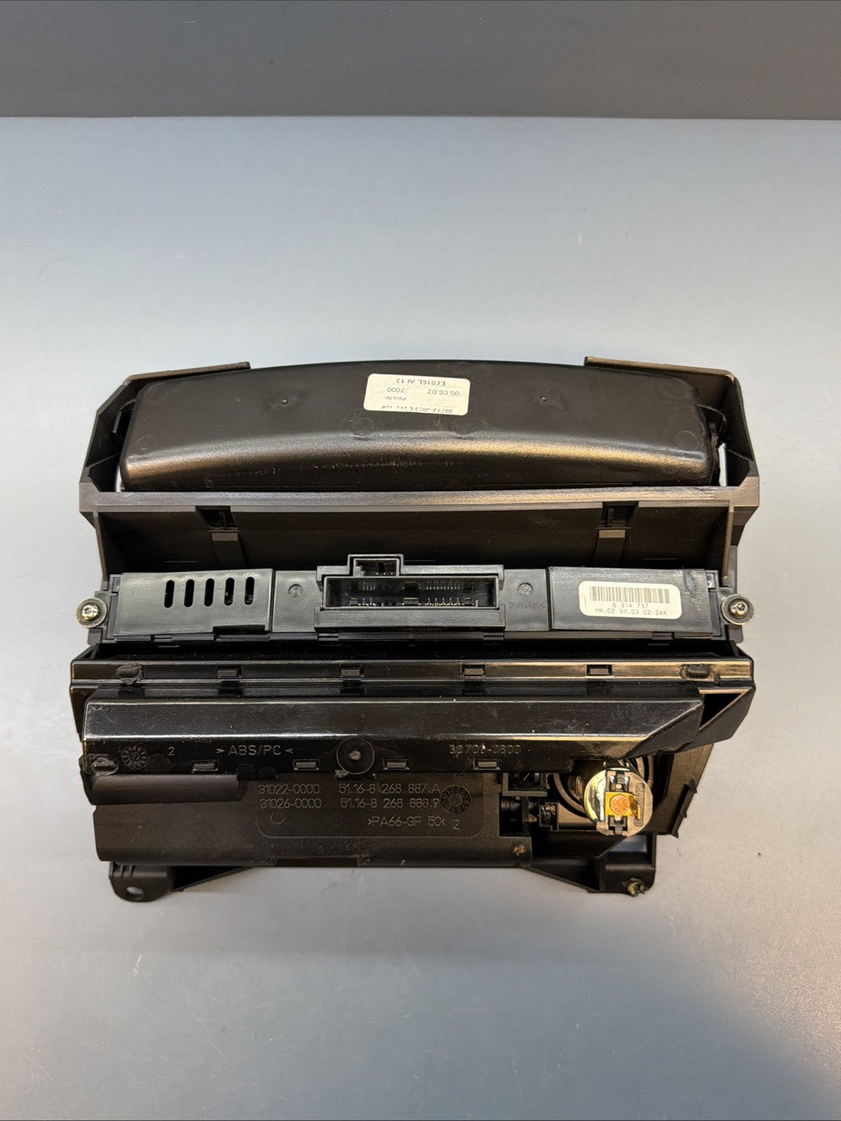 01-06 BMW E46 CONVERTIBLE DASH CENTER CONSOLE ASHTRAY DSC TOP ROOF 8268887