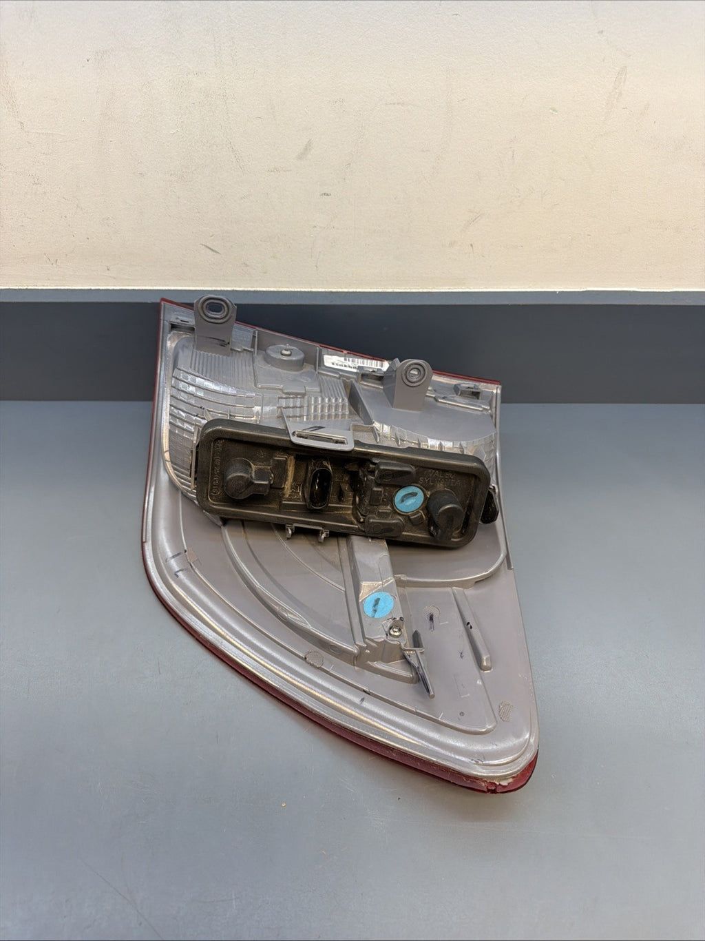 11-17 BMW X3 F25 Rear Left Driver LH Side Outer Tail Light Lamp OEM 7220241