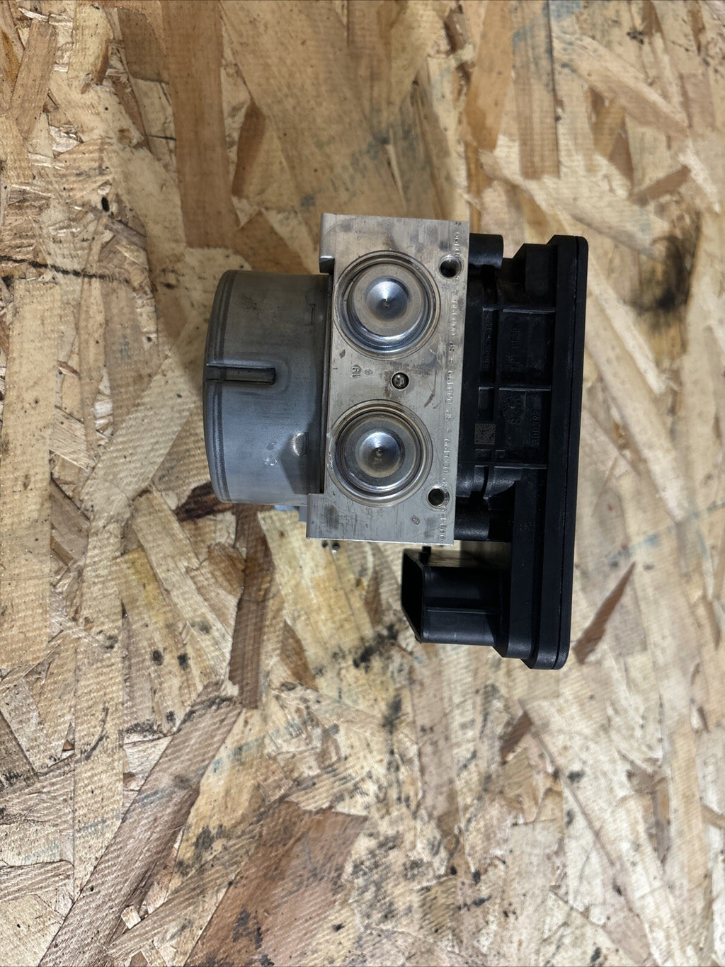 2012 - 2016 BMW 328i F30 ENGINE ABS ANTI LOCK BRAKE PUMP  CONTROL MODULE OEM