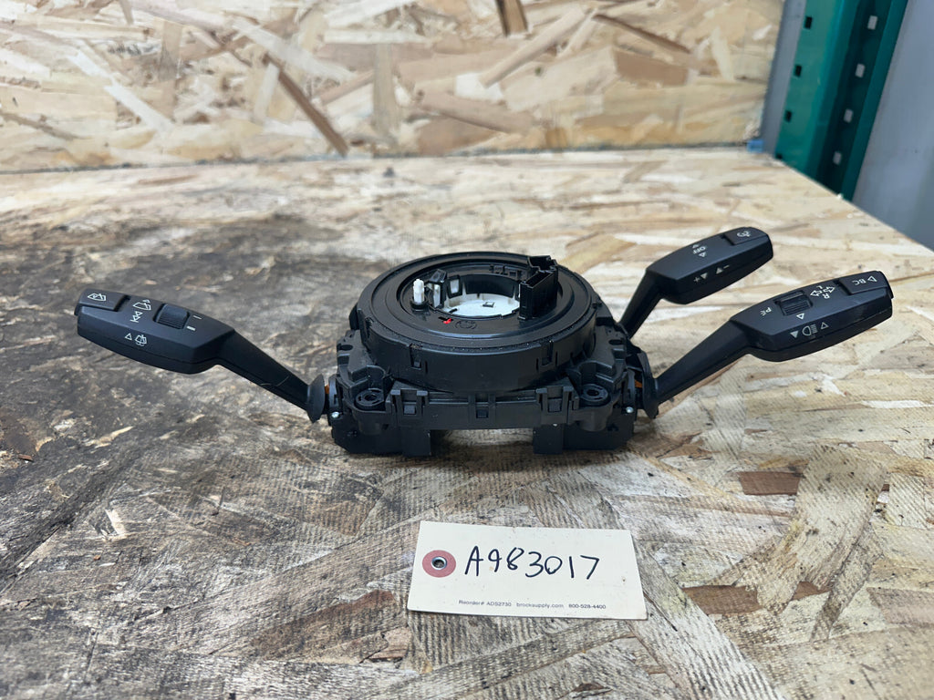 BMW 04-16 3 SERIES Z4 STEERING WHEEL COLLUM STOCK SWITCHES+CLOCK SPRING 9123049