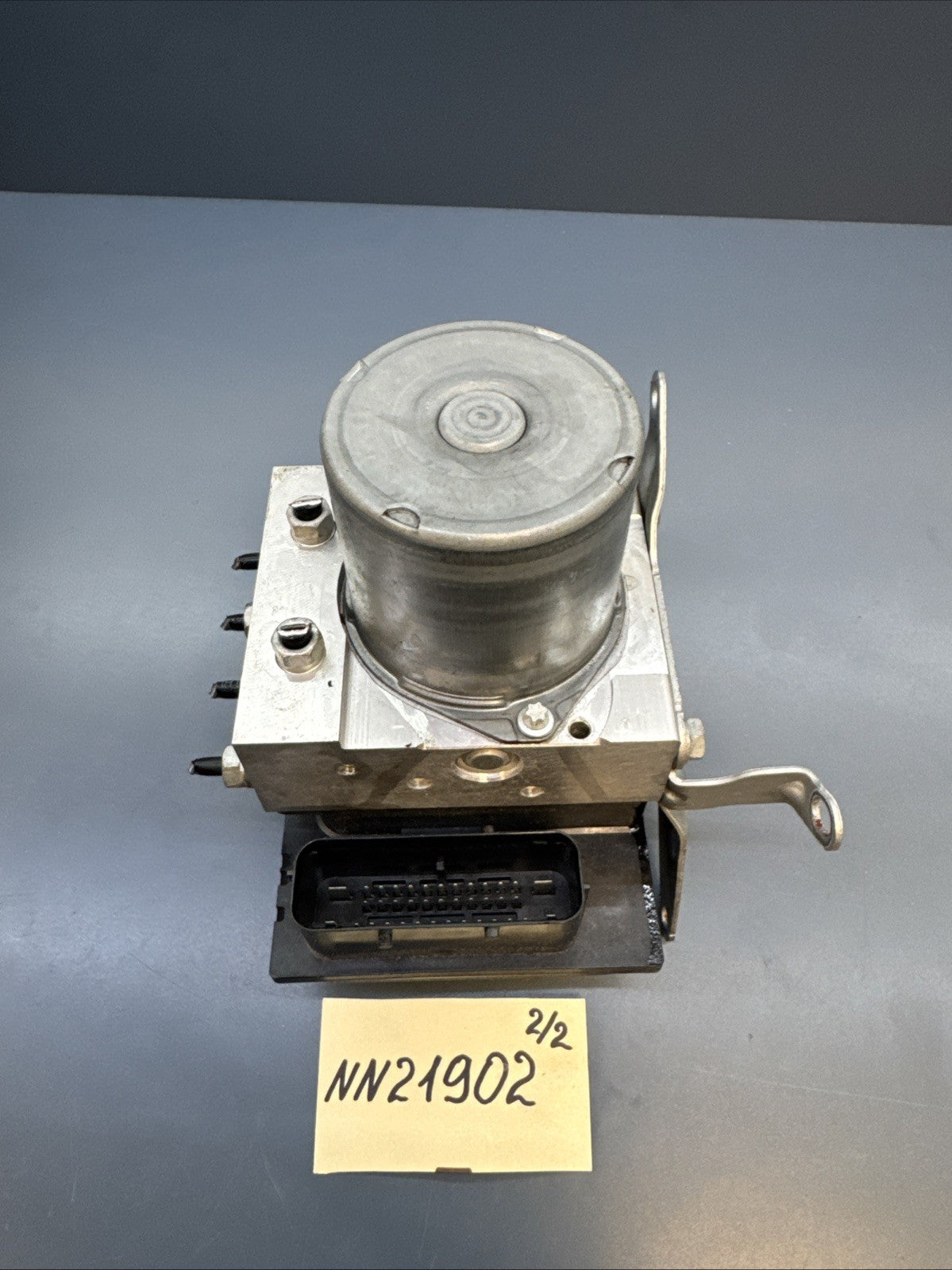BMW 06-11 E90 ABS ANTI LOCK BRAKE PUMP+CONTROL MODULE OEM 6768550/6780161