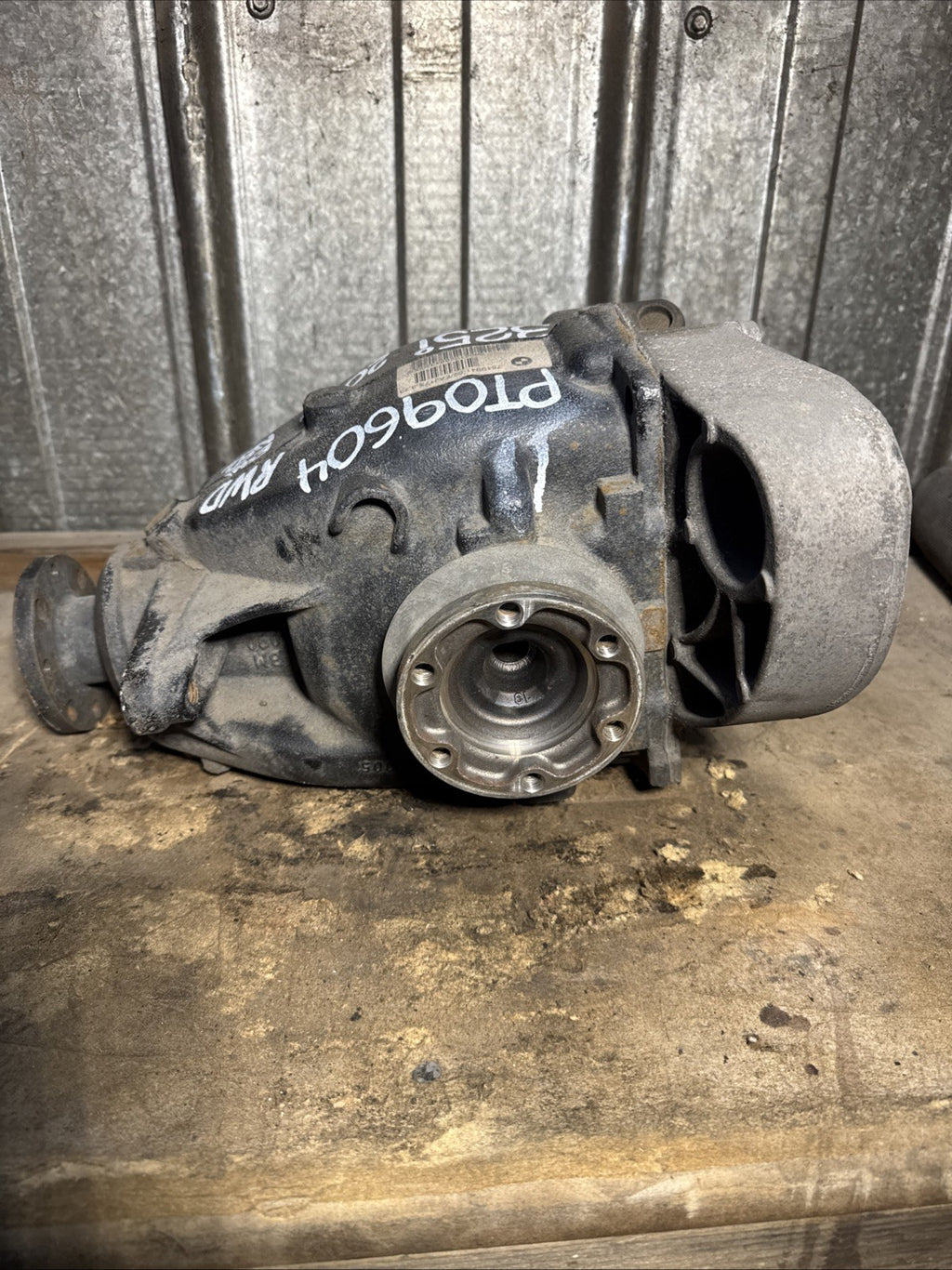 BMW REAR DIFFERENTIAL 3 SERIES AUTOMATIC E90 325I RWD FINAL DRIVE 3.73 7519941