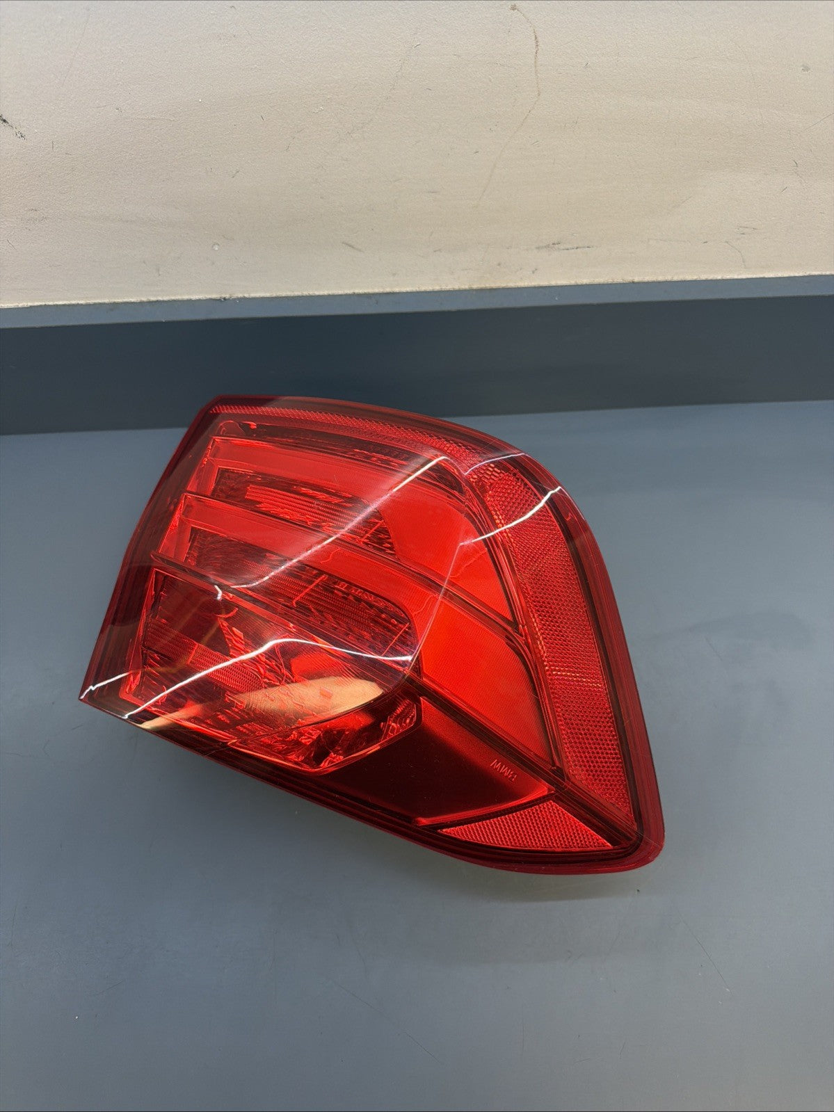 2012 - 2015 BMW F30 320i 328i 335i Rear Left Driver Tail Light Outer OEM 7259895