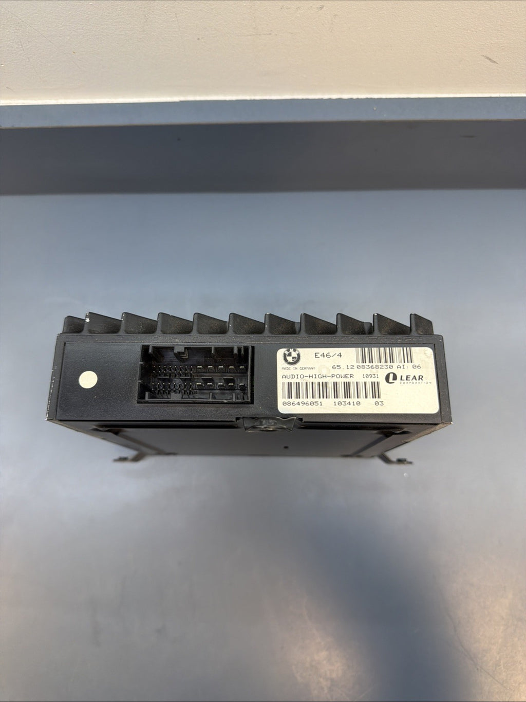 1999 2000 2001 BMW E46 328i AUDIO AMPLIFIER ASSEMBLY LEAR HIFI OEM 8368230