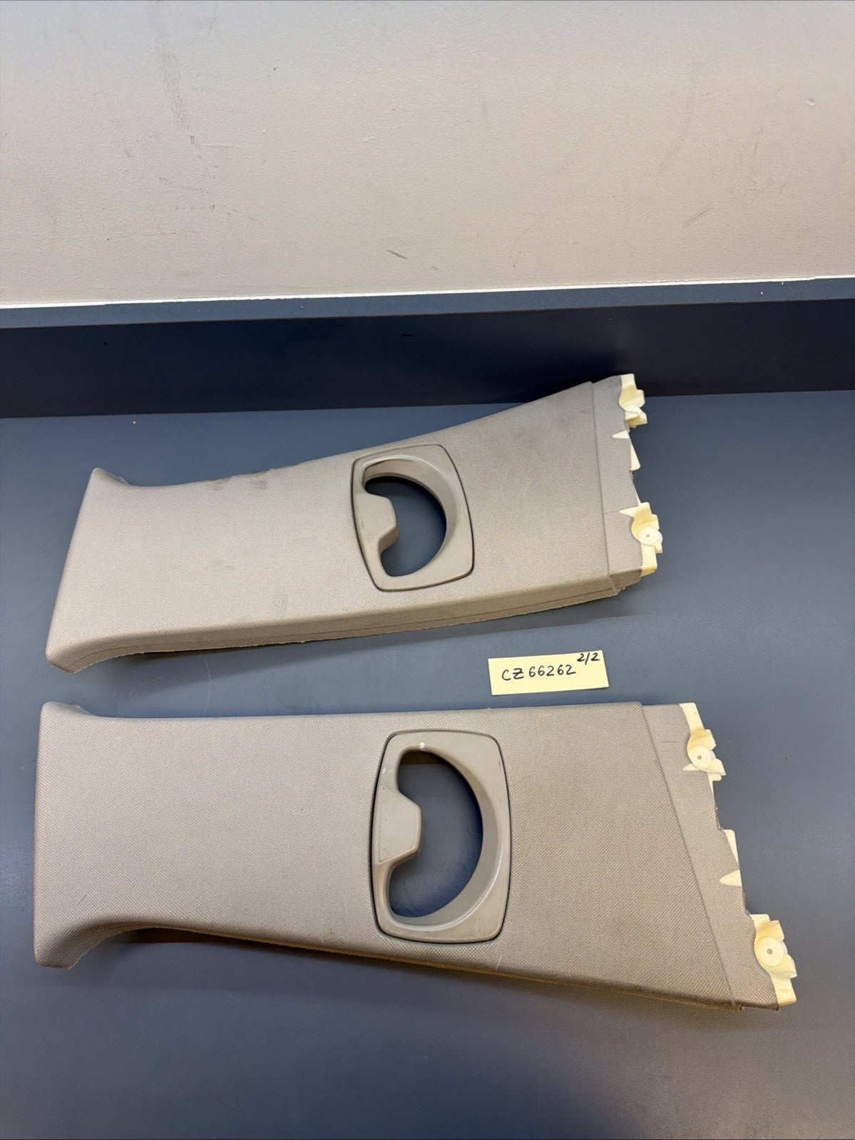 BMW 03-10 E60 5 SERIES LIGHT GRAY B PILLAR TRIM PIECES 2PC OEM 7027088+7027087