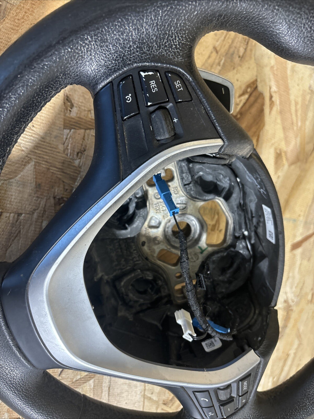 12-16 BMW F22 F30 F31 F32 228I 320I 328I 335I 428I 435I STEERING WHEEL