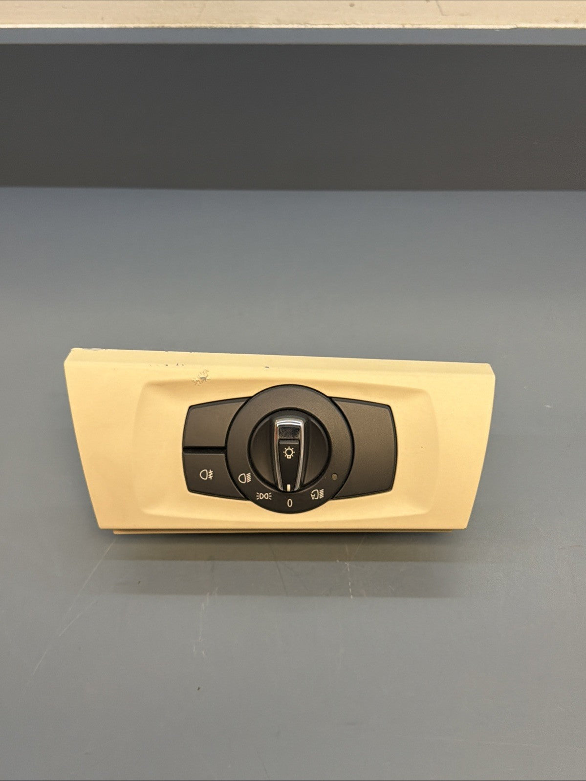 06-12 BMW E90 E92 E93 328i 335i HEADLIGHT CONTROL SWITCH UNIT BEIGE 9169410 OEM