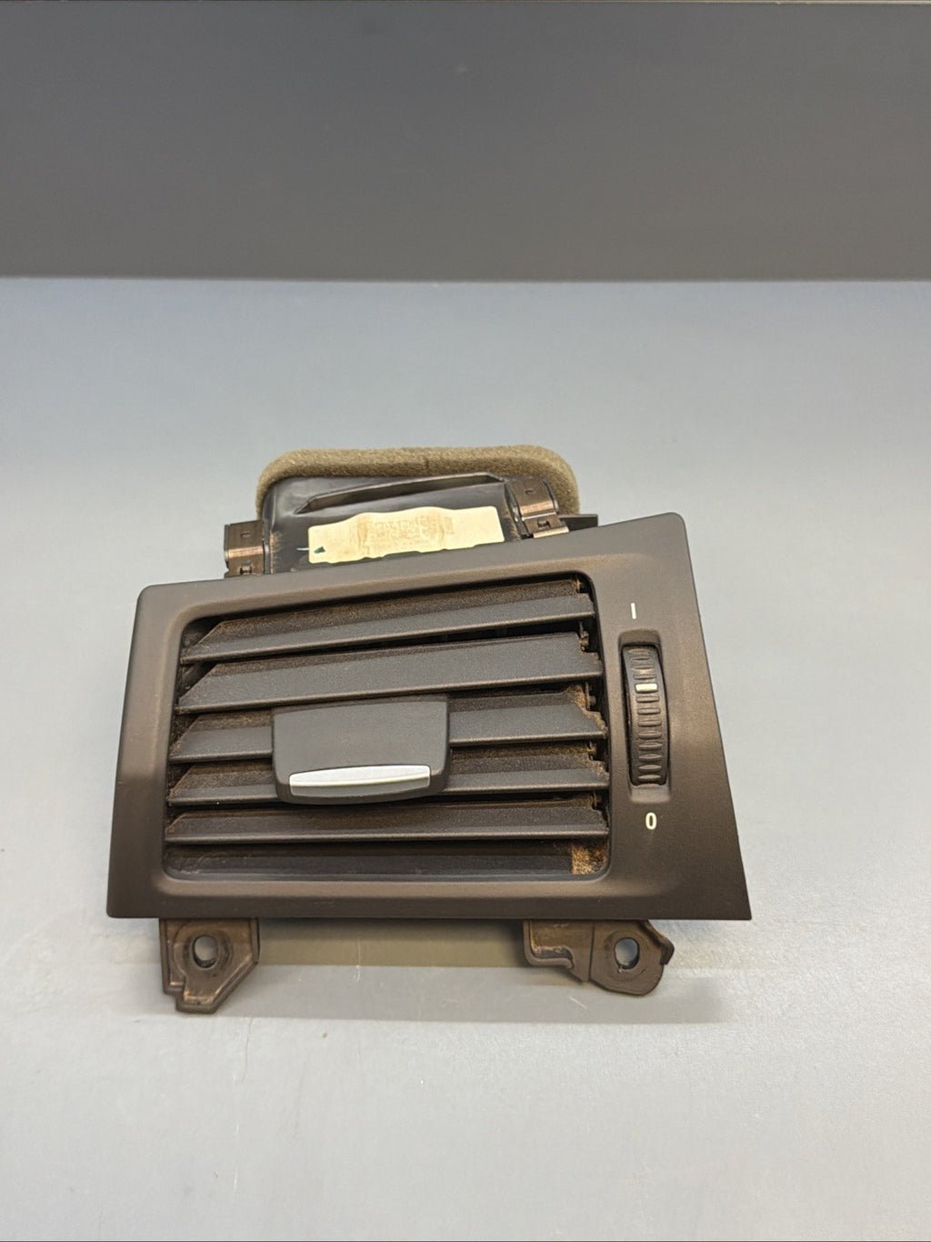 BMW F25 F26 X3 X4 FRONT LEFT DRIVER SIDE AIR HEAT VENT GRILLE TRIM OEM 17238711