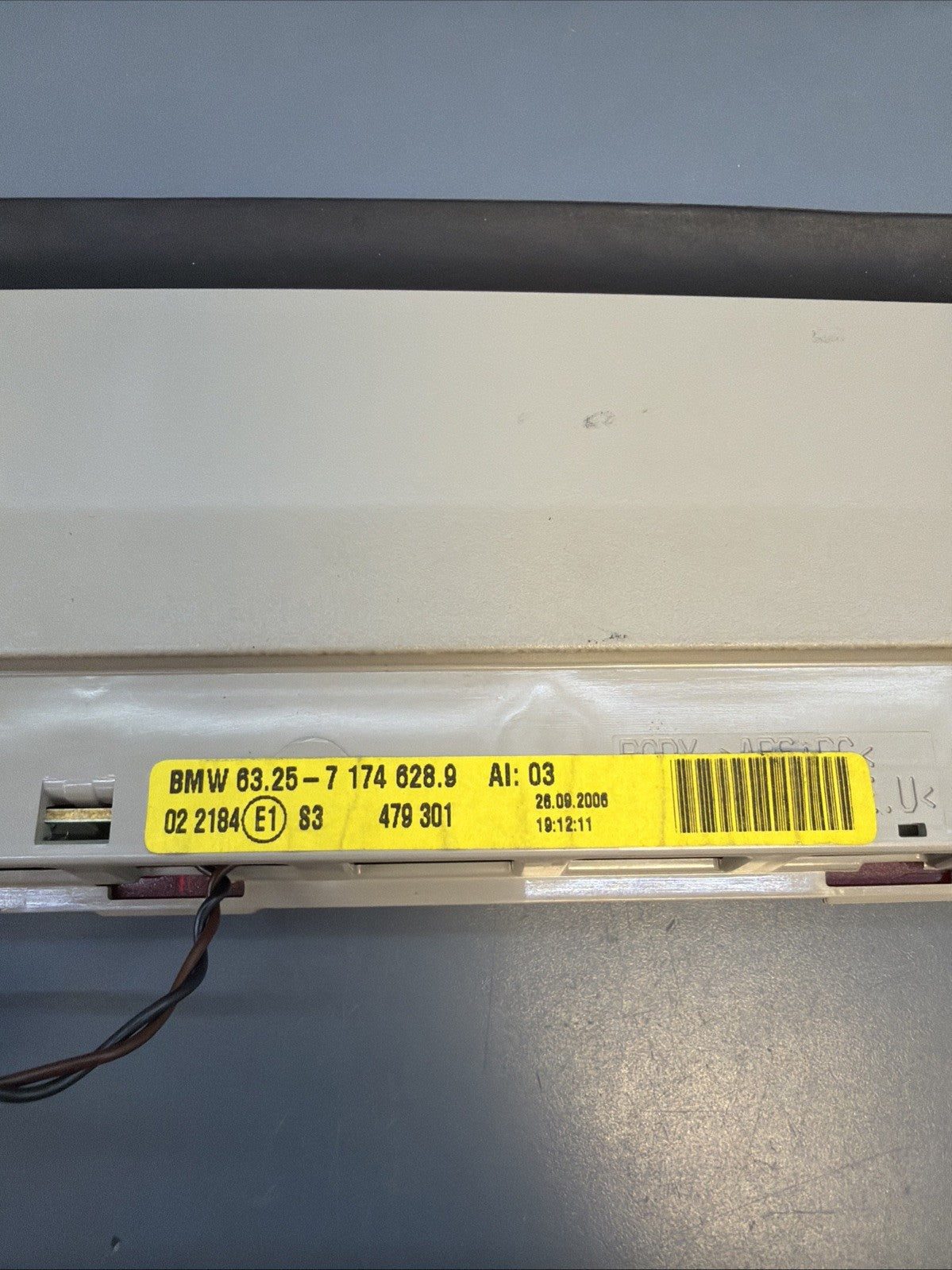 07-13 BMW 335I 328I E92 COUPE REAR 3RD THIRD TAIL BRAKE STOP LIGHT LAMP 7174628