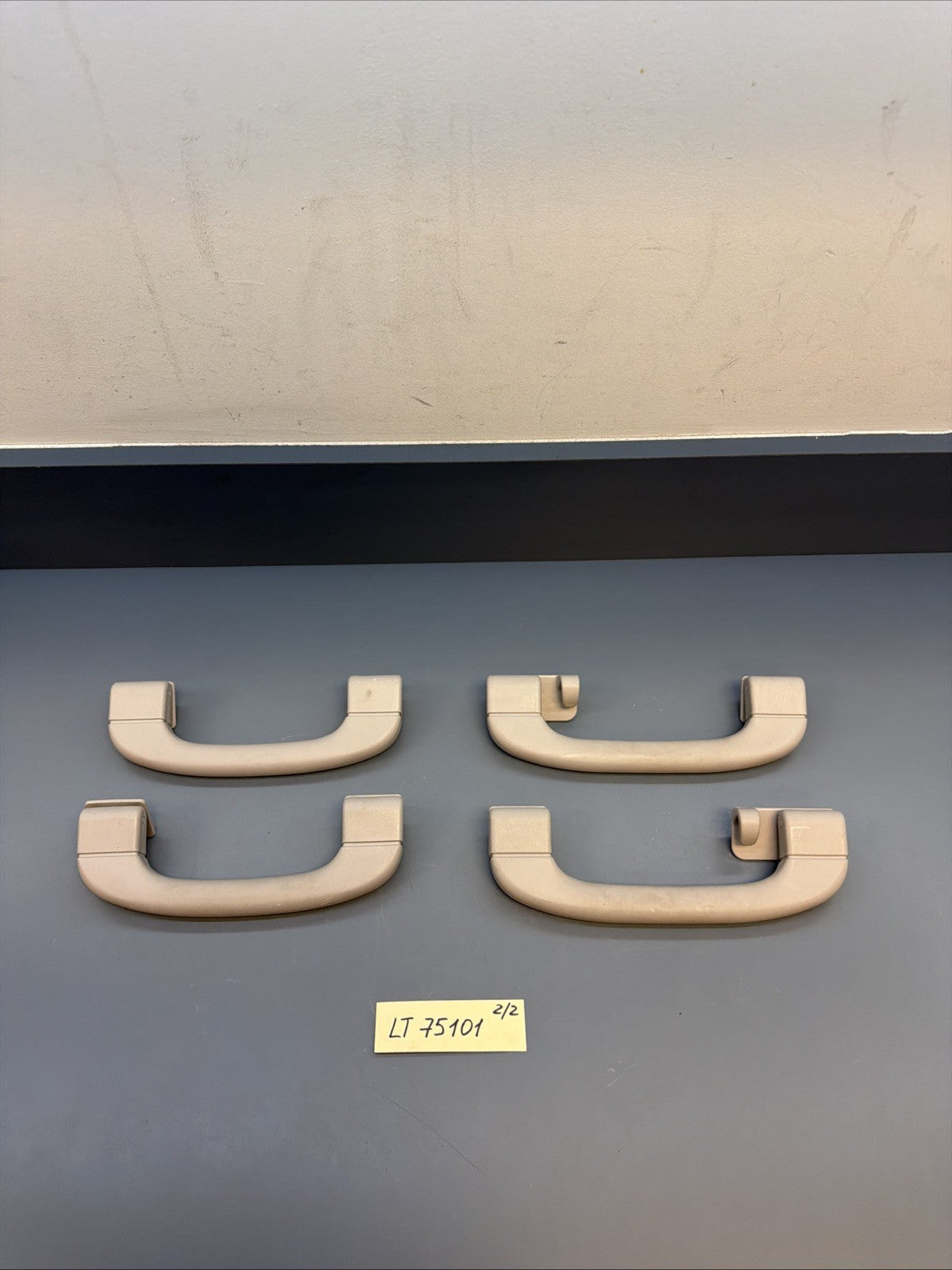 2007-2013 BMW X5 E70 Front Rear Left & Right Upper Roof Grab Handle Set 6977691