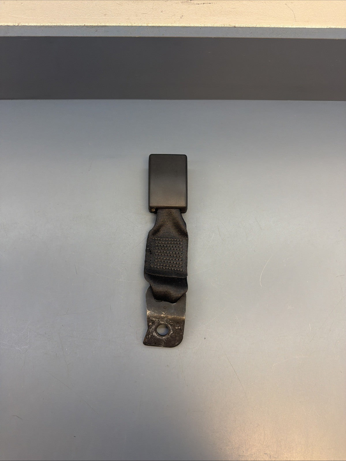 2012-2015 BMW X1 - REAR LEFT SEAT BELT Buckle / Receiver 7317708