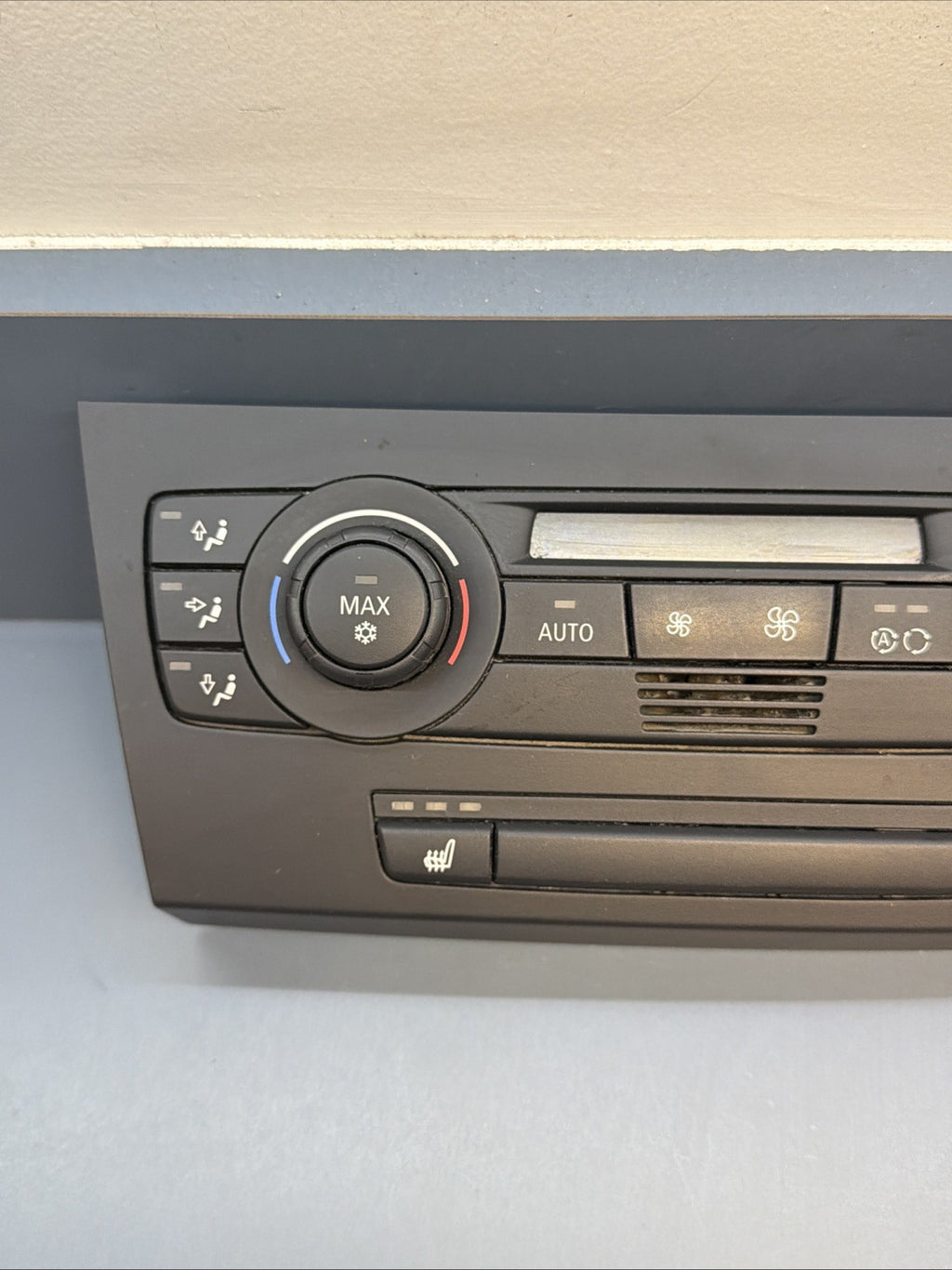 2006 - 2011 BMW 330I AC Climate Control Heater Temperature Switch 6958536 OEM
