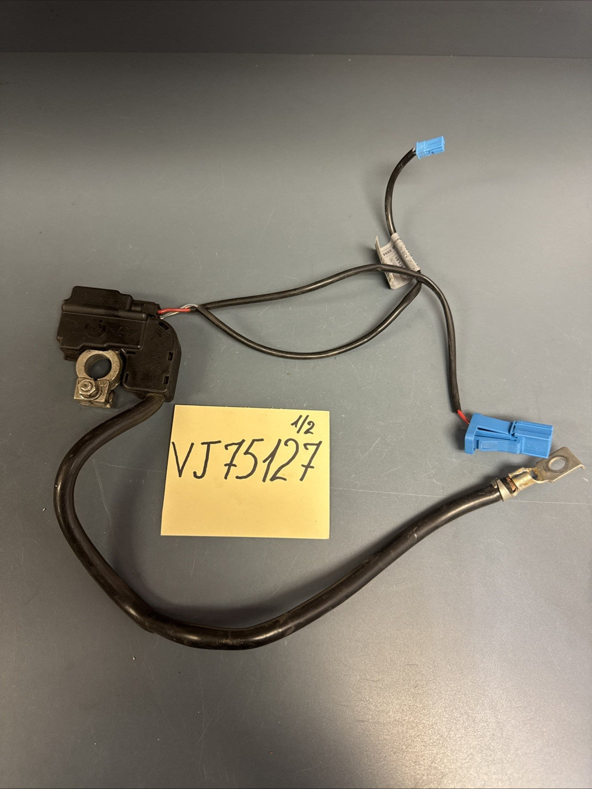 08-13 BMW E82 E88 E89 Z4 128i Battery Negative Cable Terminal Ground 7587463