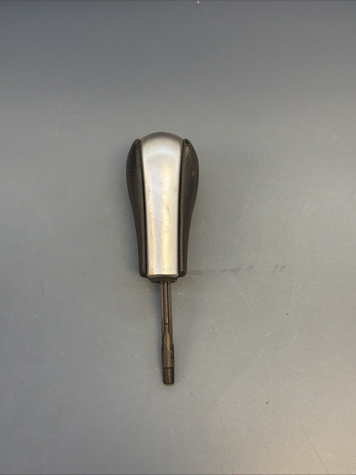 2006-2013 BMW E90 E92 328I 335I AUTOMATIC GEAR SHIFT KNOB SHIFTER OEM *NOTE*