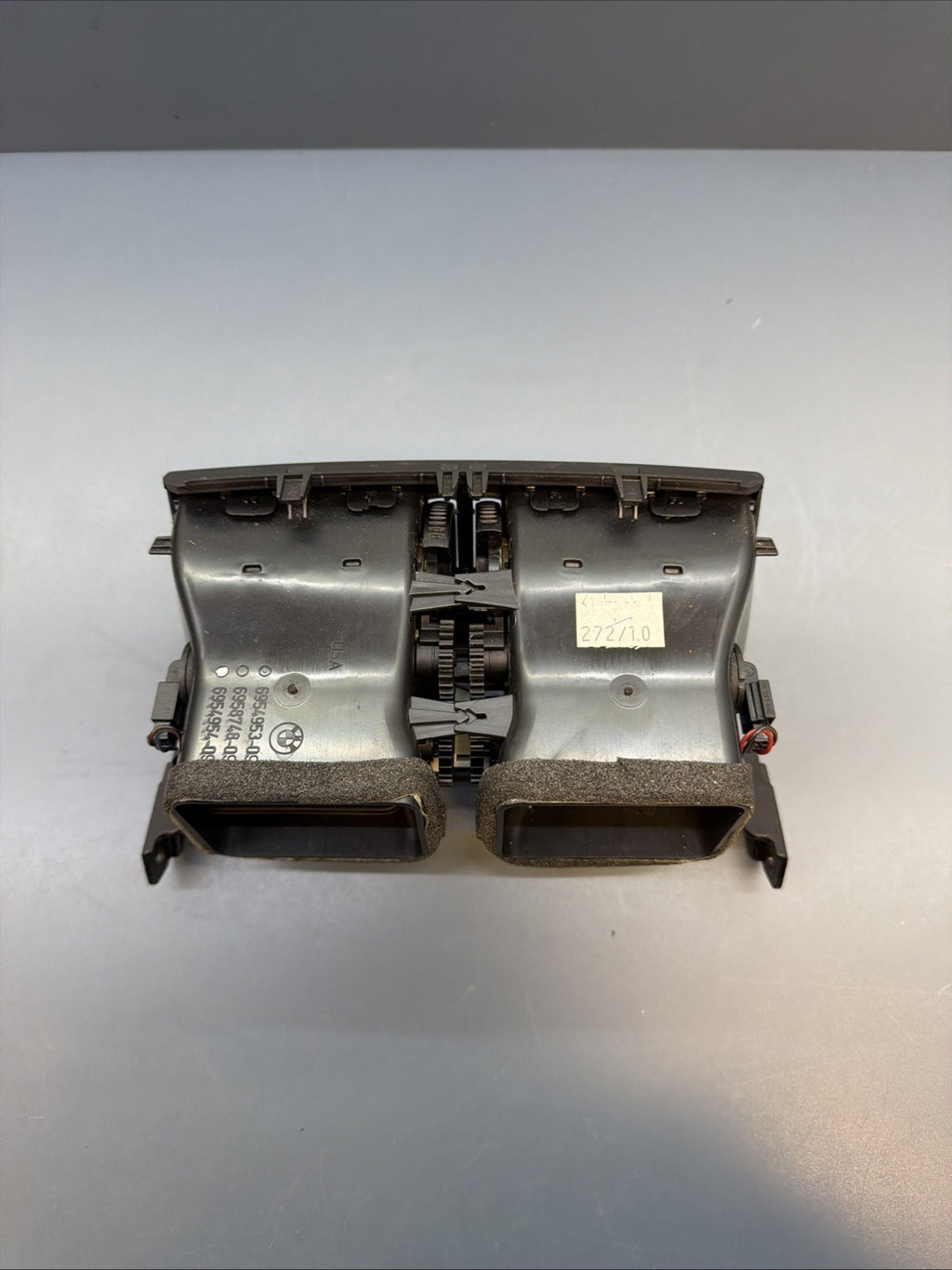 2007-2013 BMW X5 E70 FRONT CENTER DASH AIR VENT DUCT 6954953 OEM